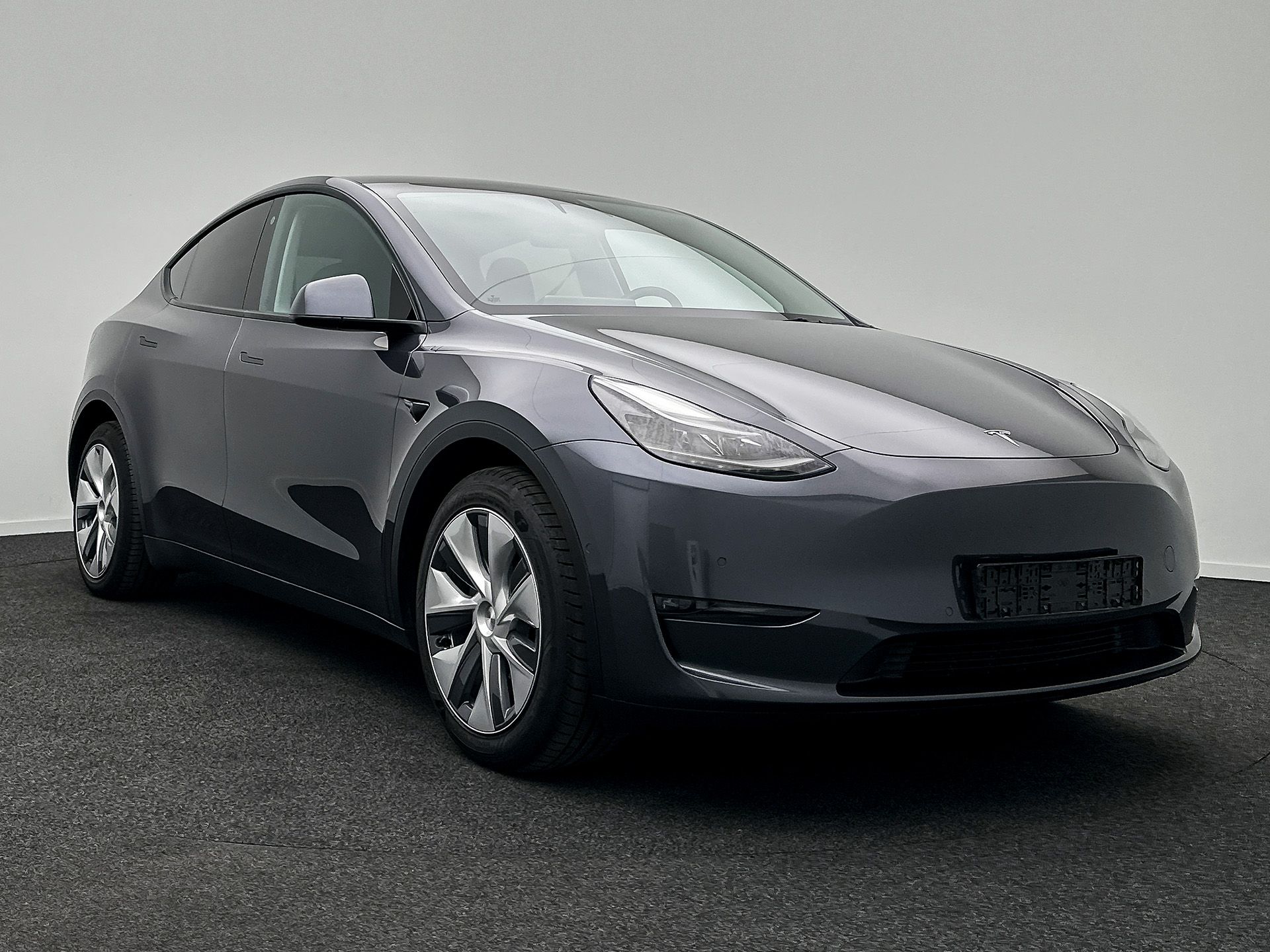 Tesla Model Y Long Range
