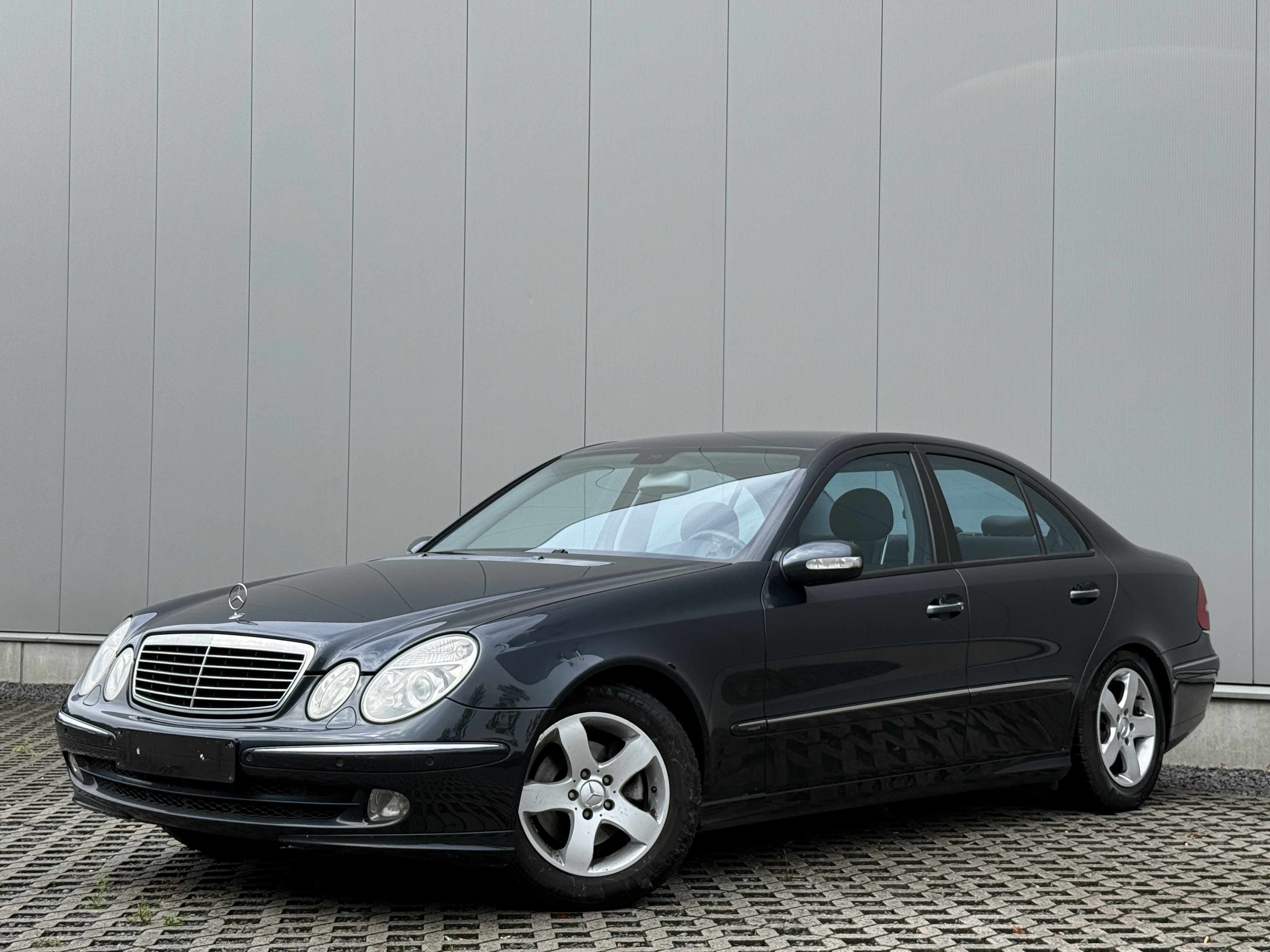 Mercedes-Benz E 220 CDI Avantgarde