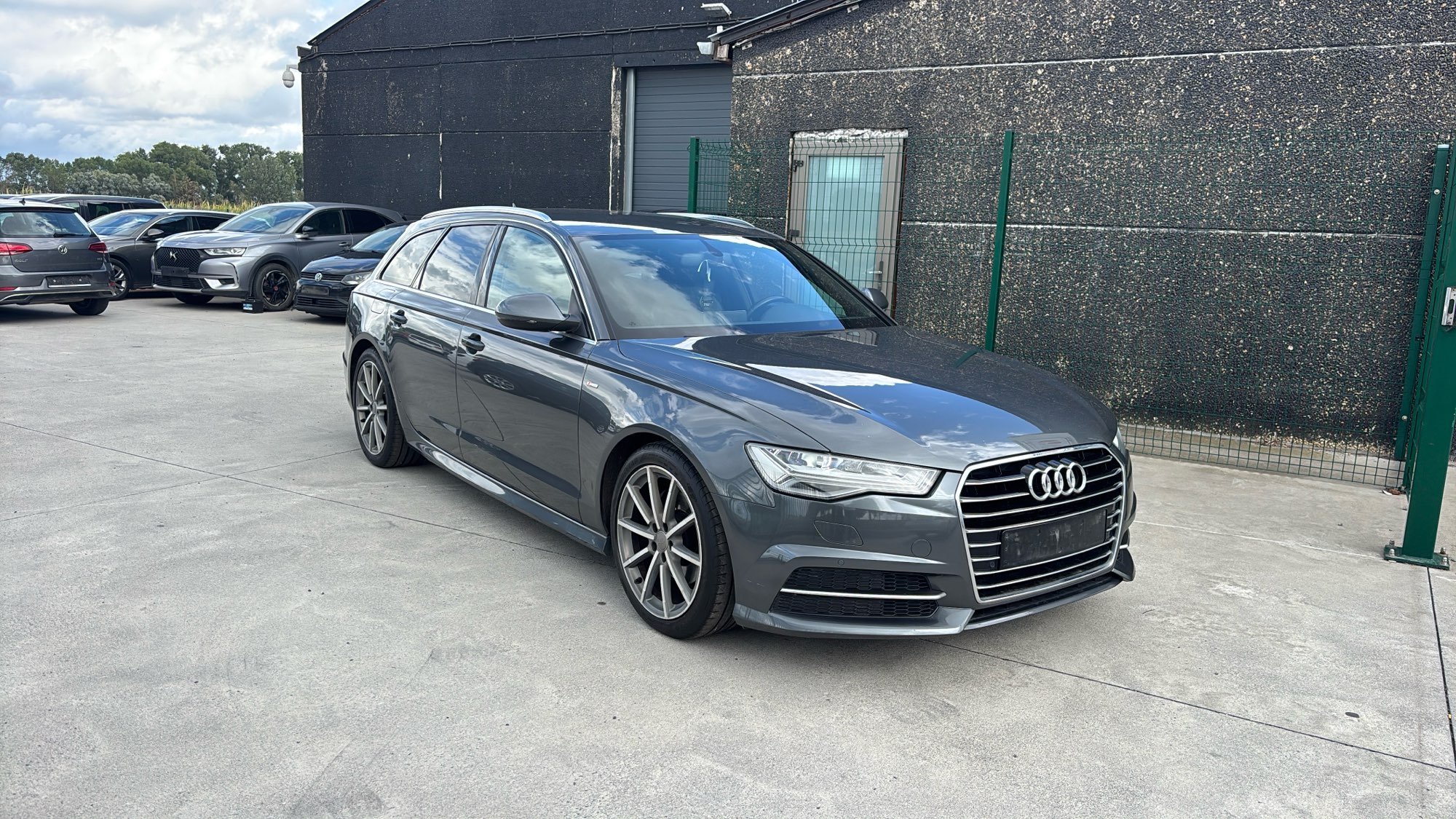 Audi A6 Avant