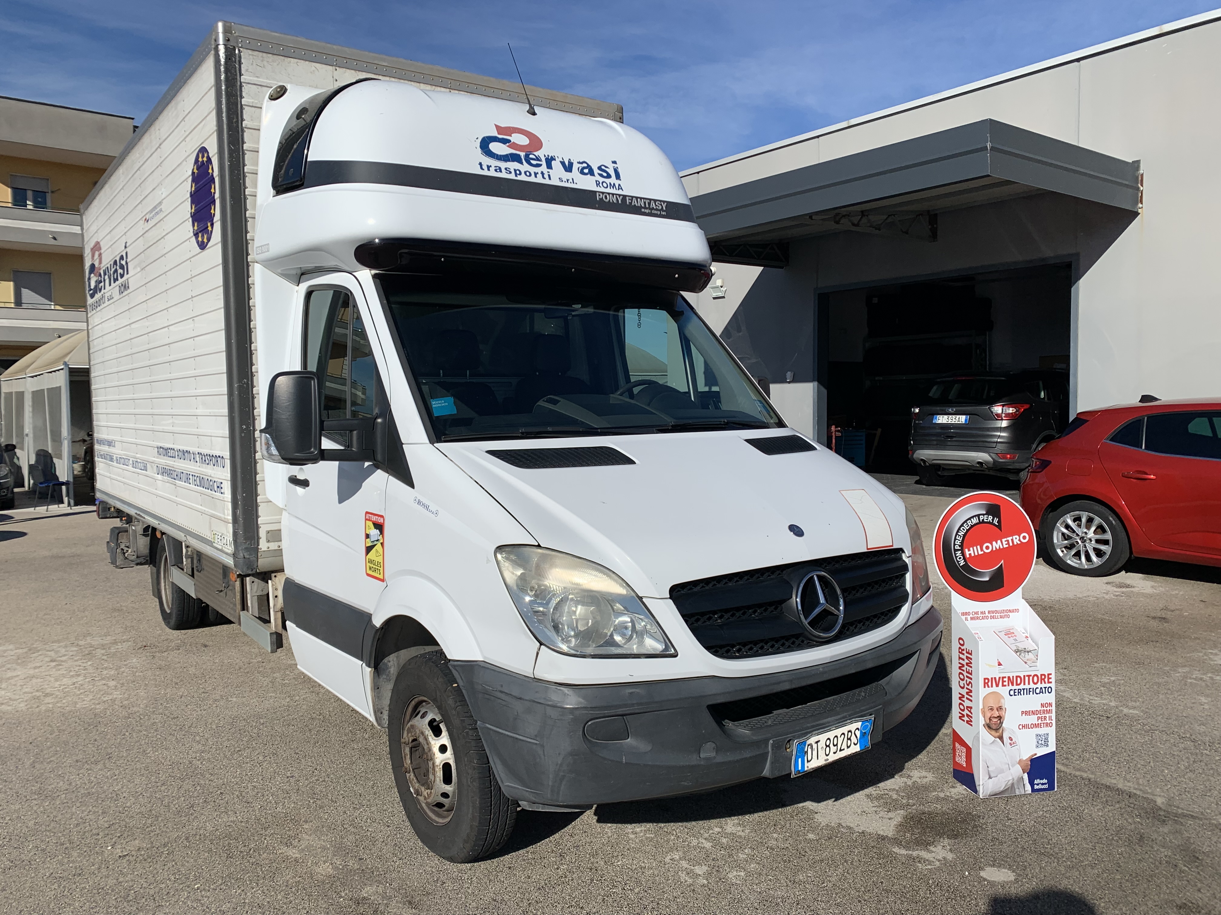 Mercedes-Benz Sprinter