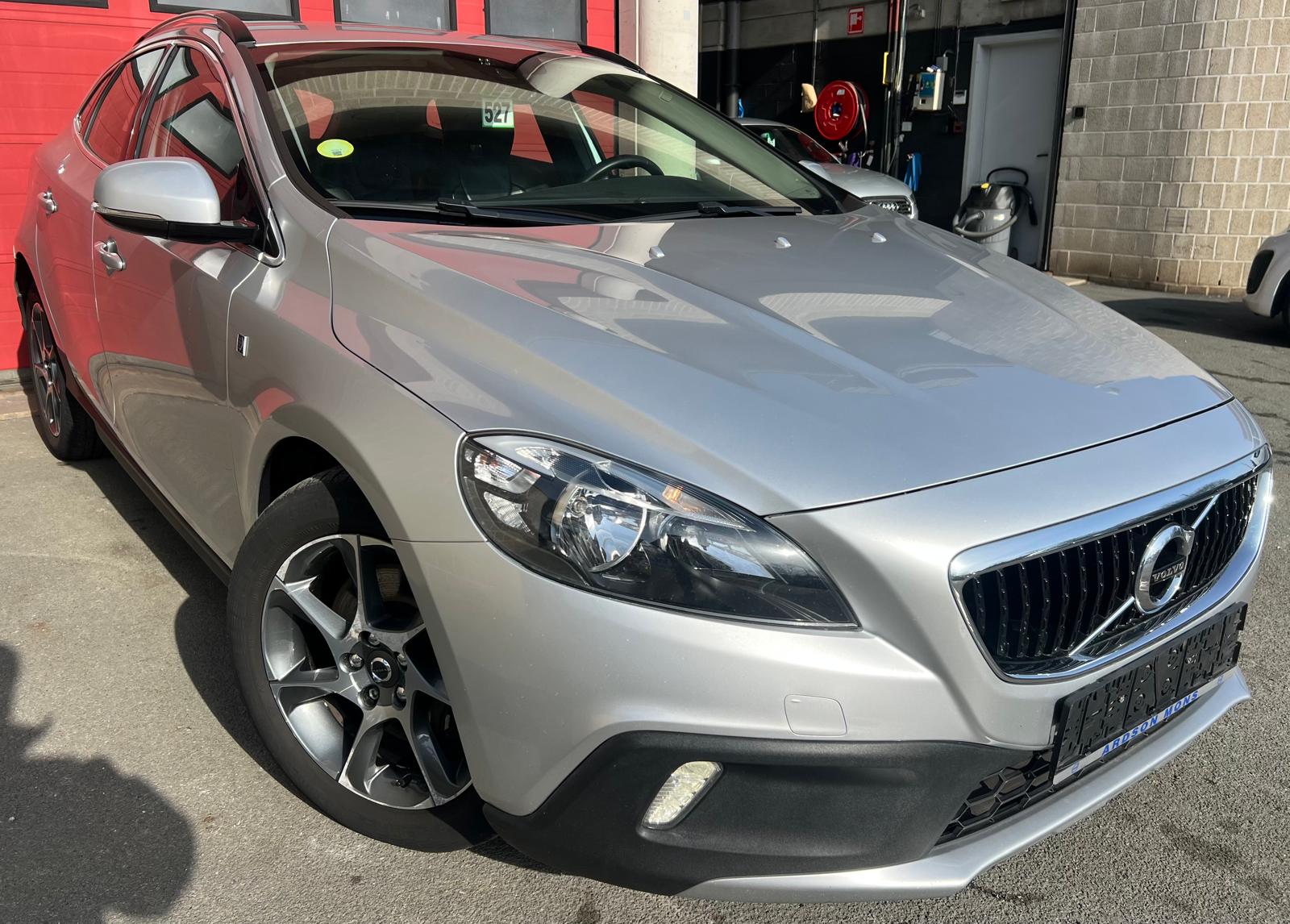 Volvo V40 Cross Country D2 Ocean Race