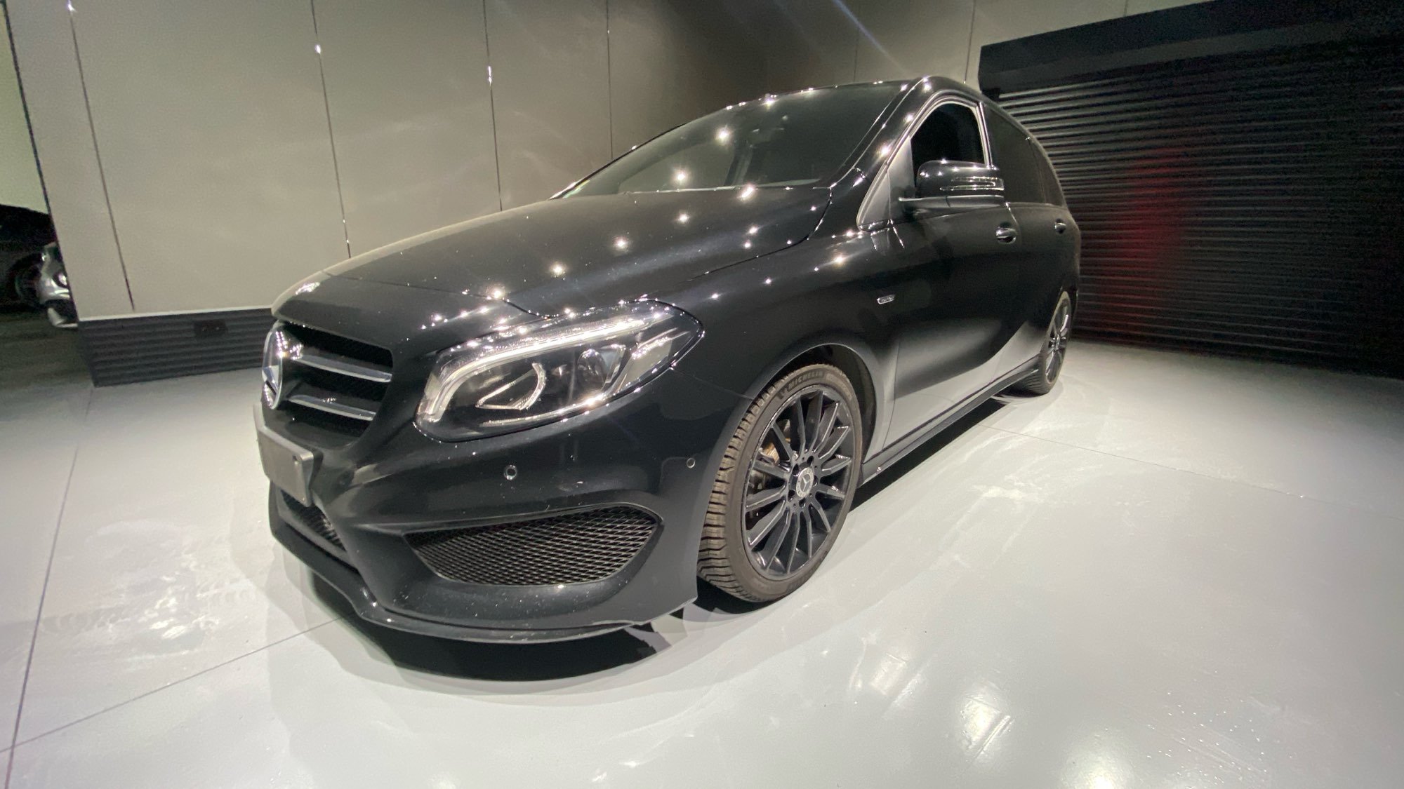 Mercedes-Benz B 200 CDI AMG Line