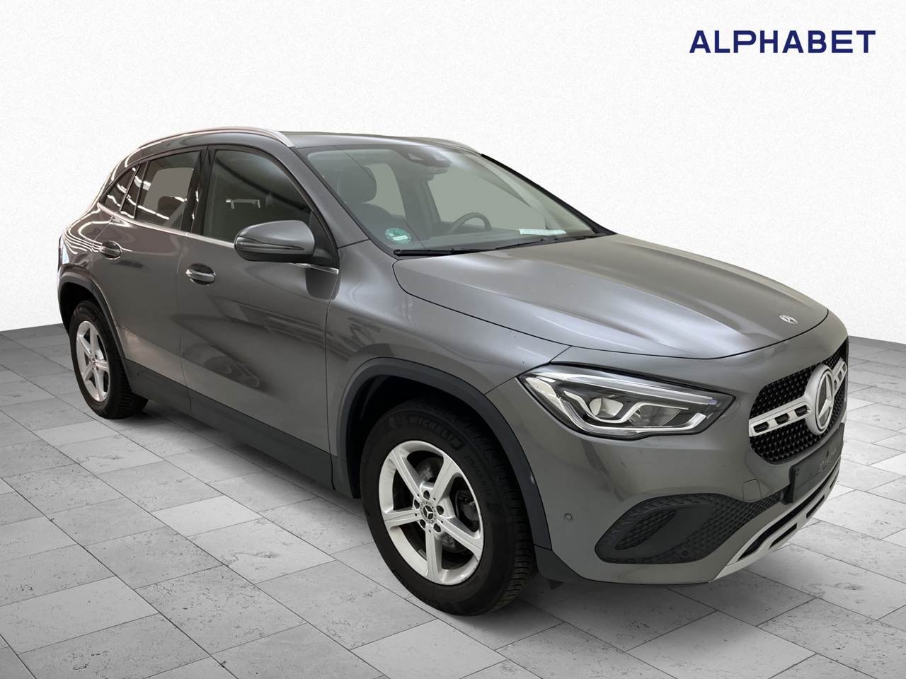 Mercedes-Benz GLA 2020