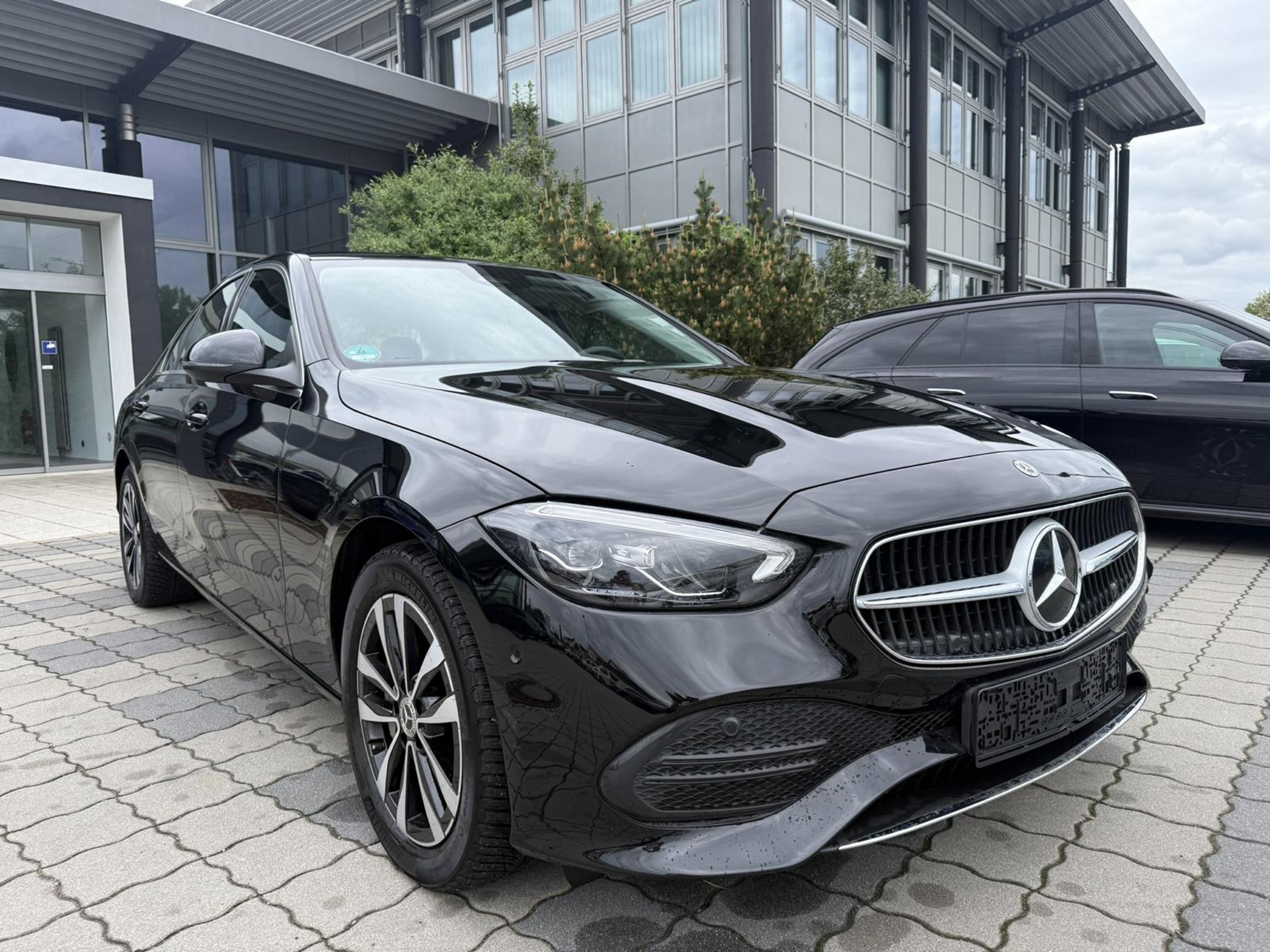 Mercedes-Benz C 300e Avantgarde
