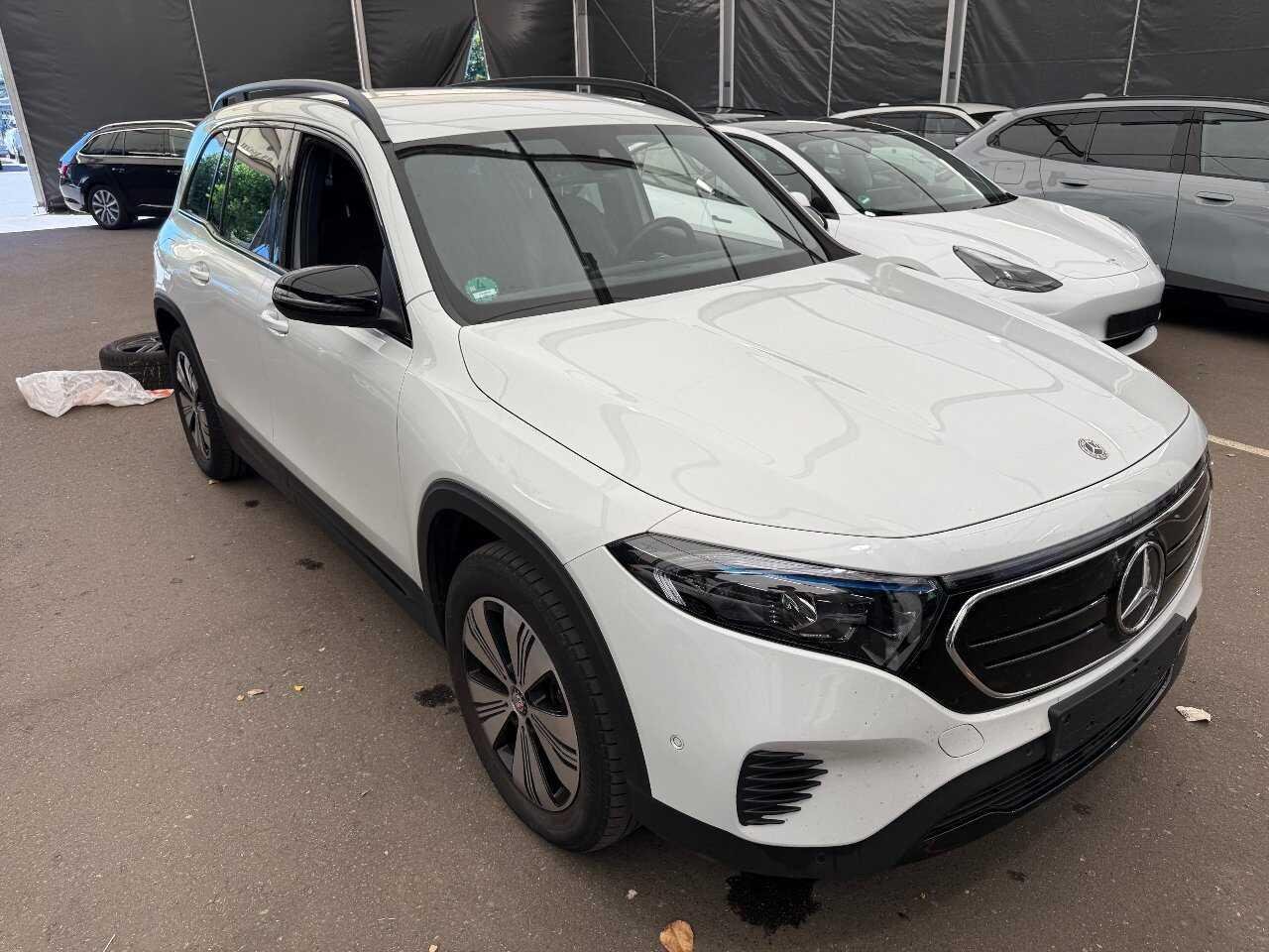 Mercedes-Benz EQB 2021