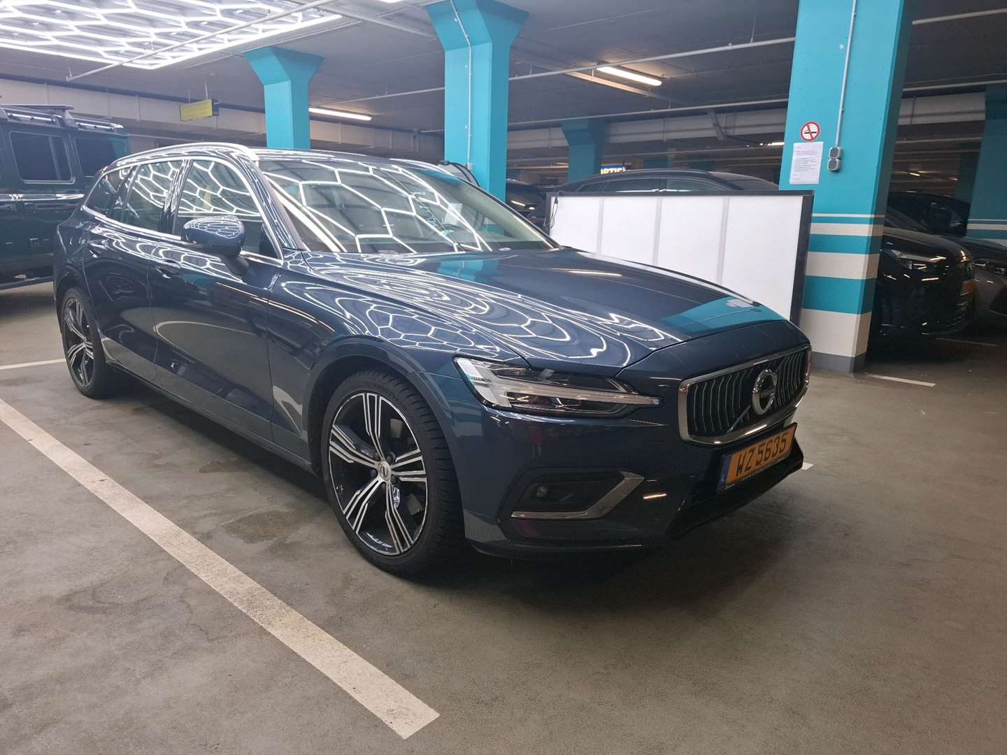 Volvo V60 2018