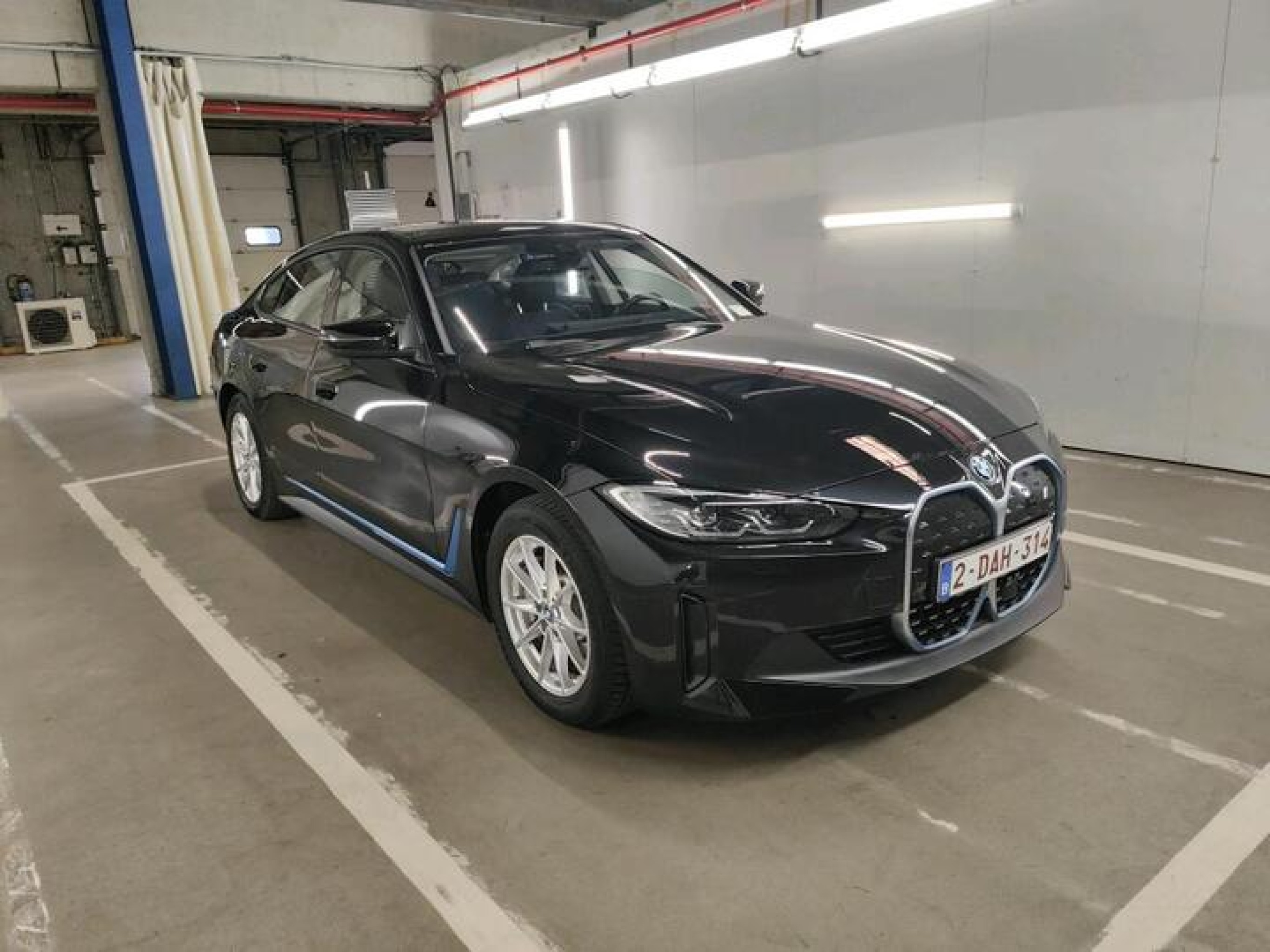 BMW i4 2021