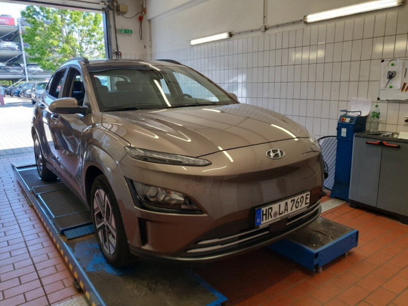 Hyundai e-Kona 2021