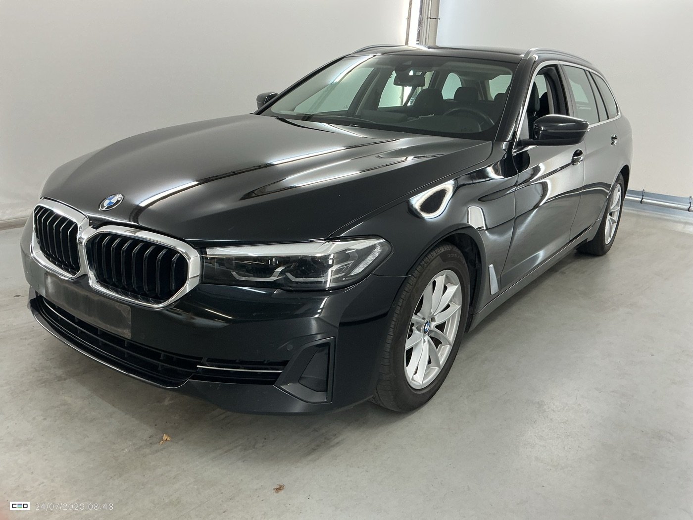 BMW 5 Series Touring 2020