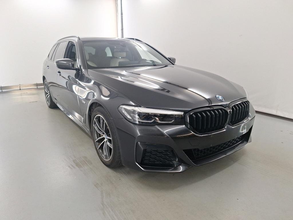 BMW 5 Series Touring 2020