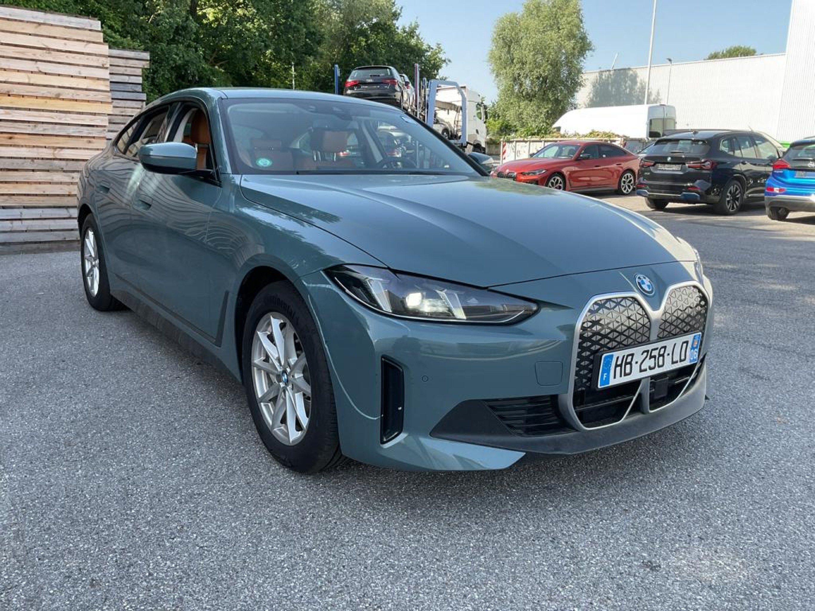 BMW i4