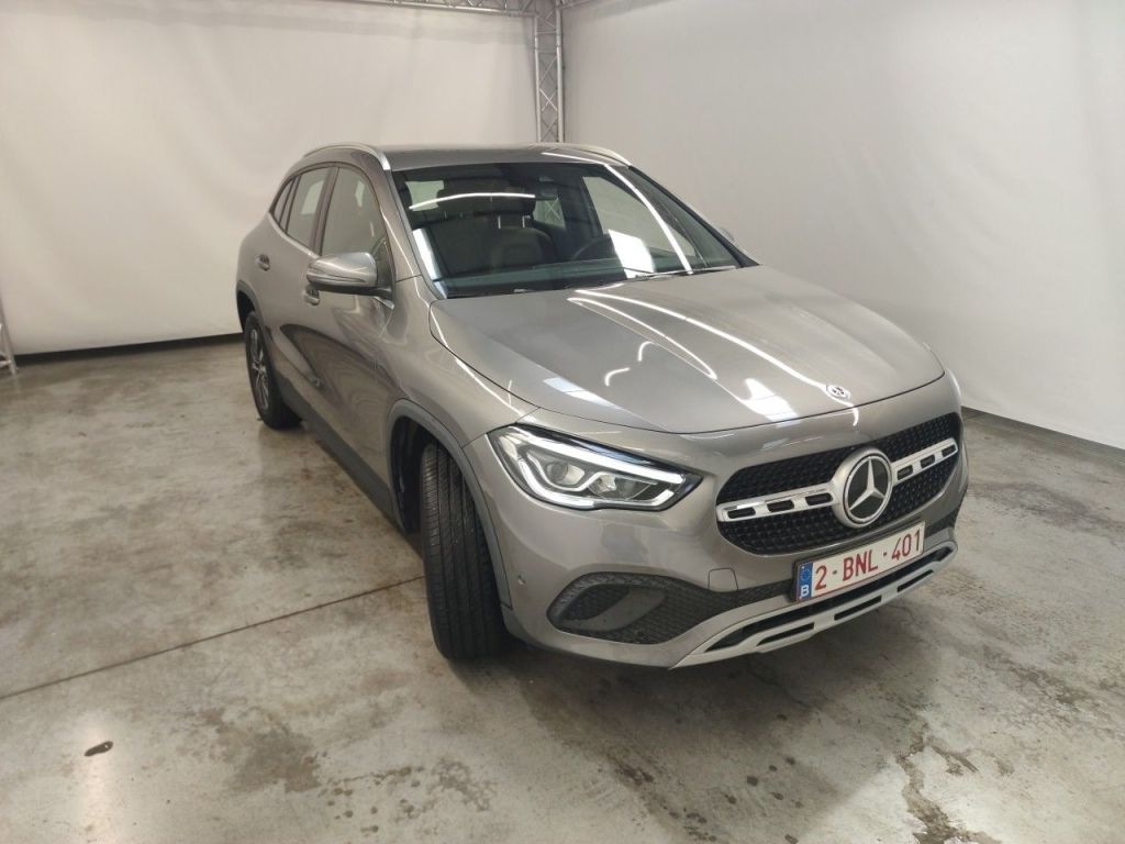 Mercedes-Benz GLA 2020
