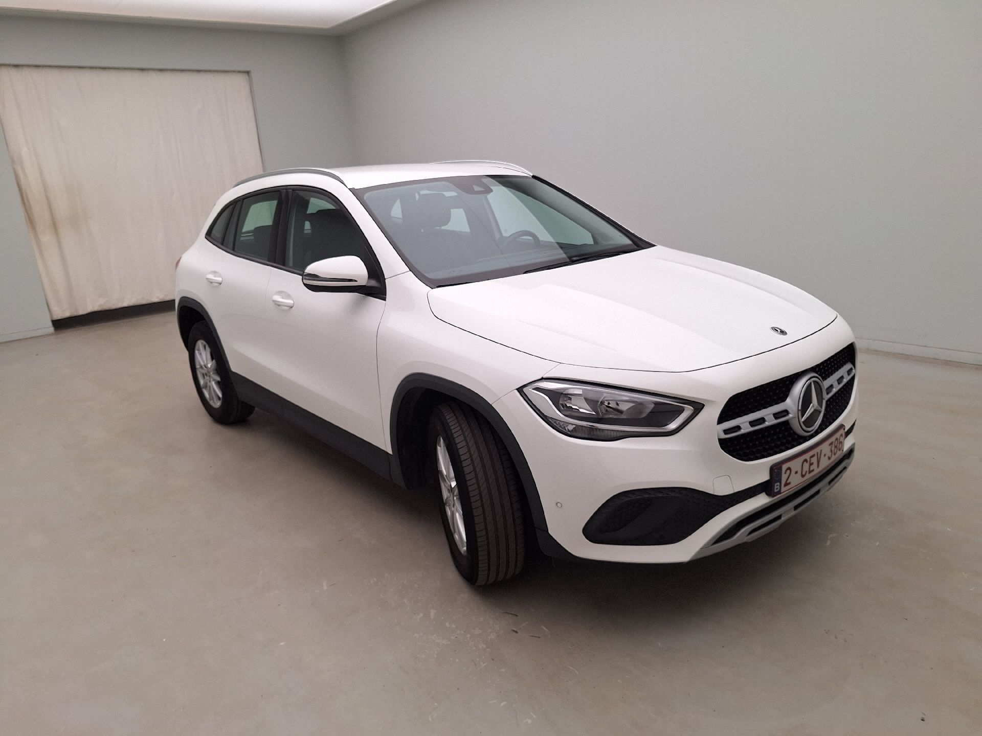 Mercedes-Benz GLA 180d 2020