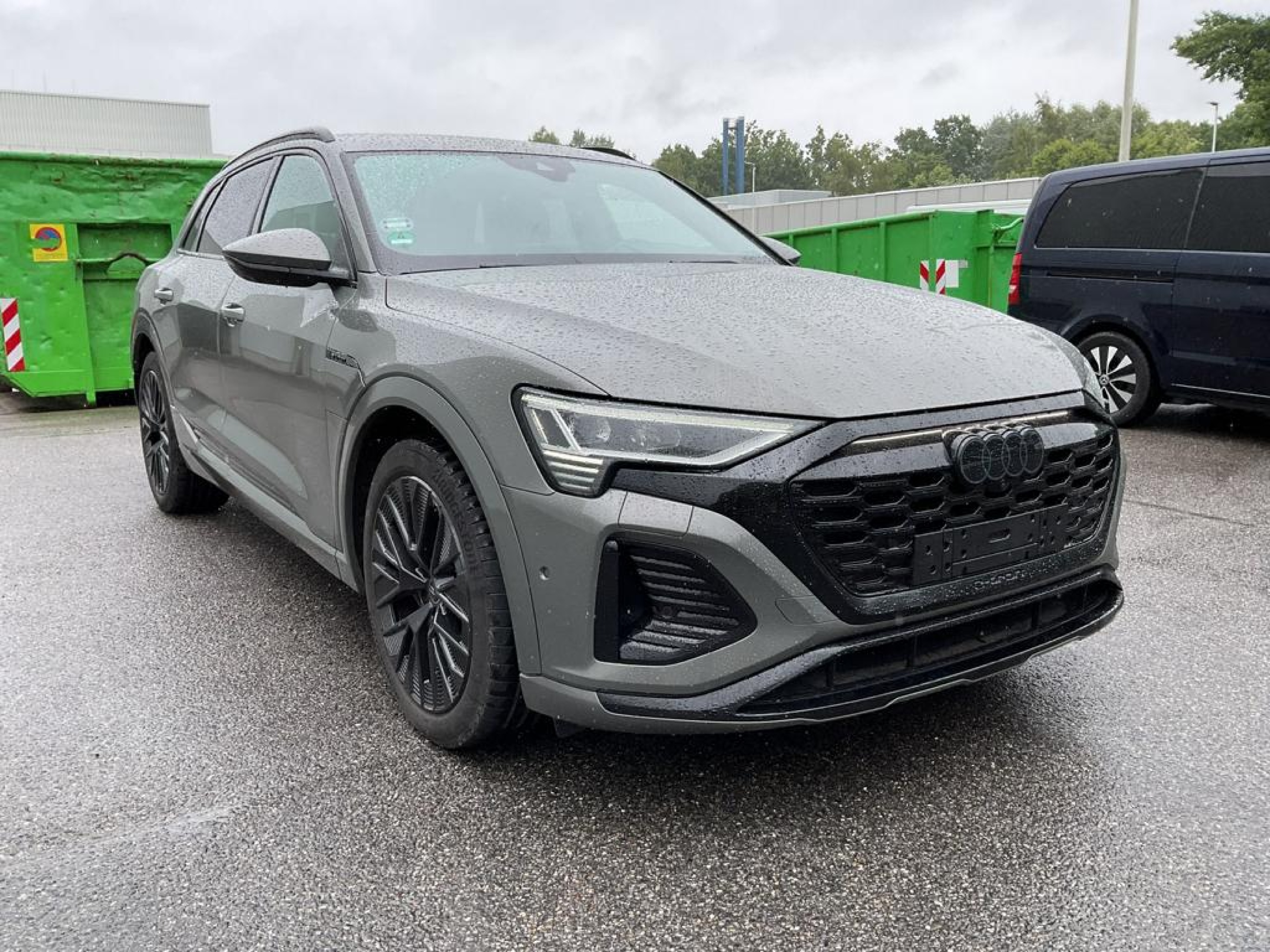 Audi Q8 E-tron 50 S Line