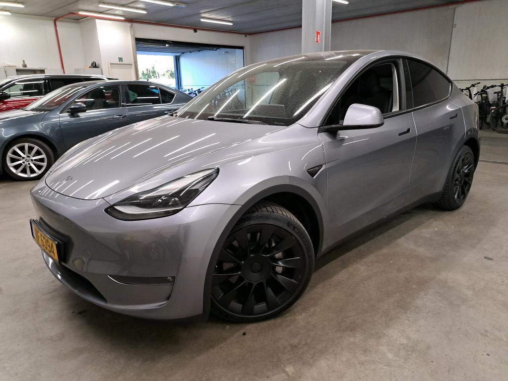 Tesla Model Y Long Range