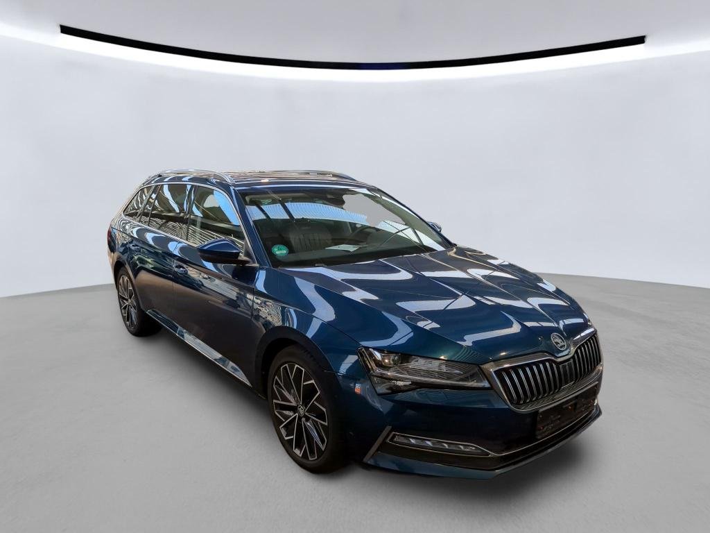 Skoda Superb Combi