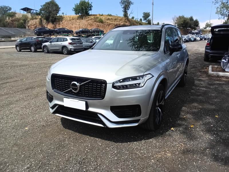 Volvo XC90 T8 R-Design
