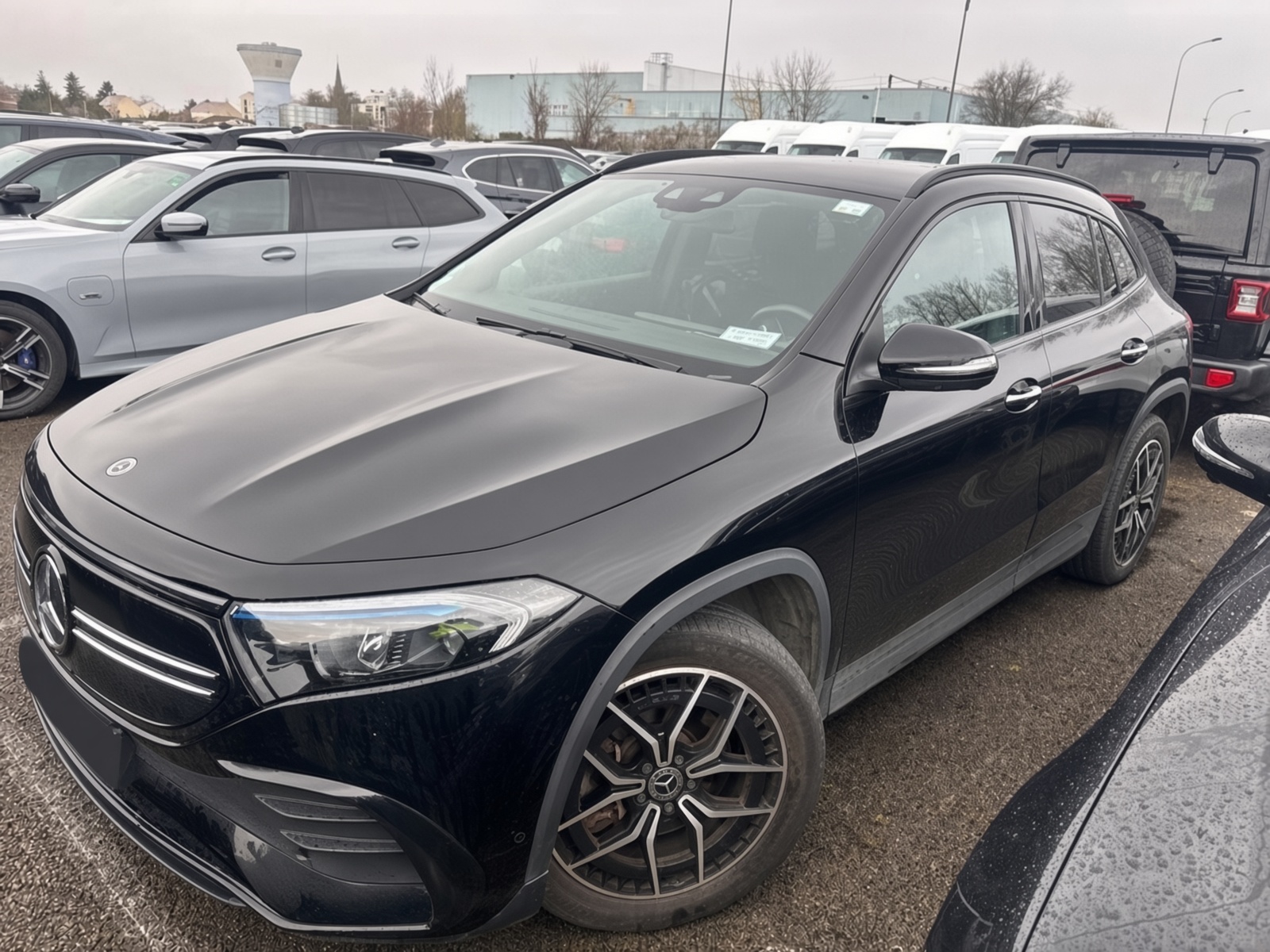 Mercedes-Benz EQA