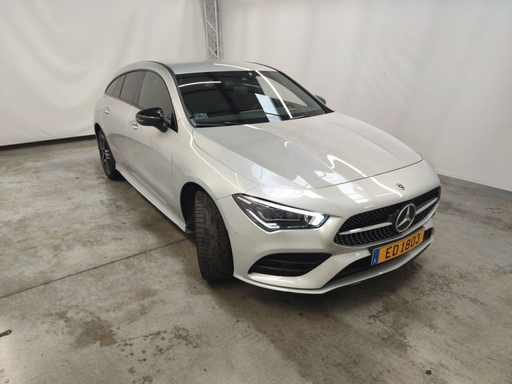 Mercedes-Benz CLA Shooting Brake 250e AMG Line 2019