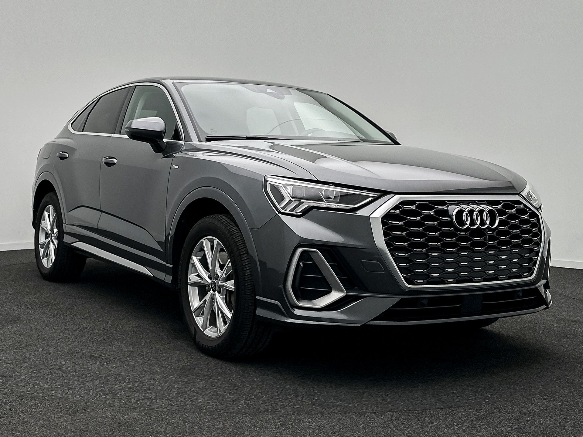 Audi Q3 Sportback 1.4 TFSIe S Line 2020