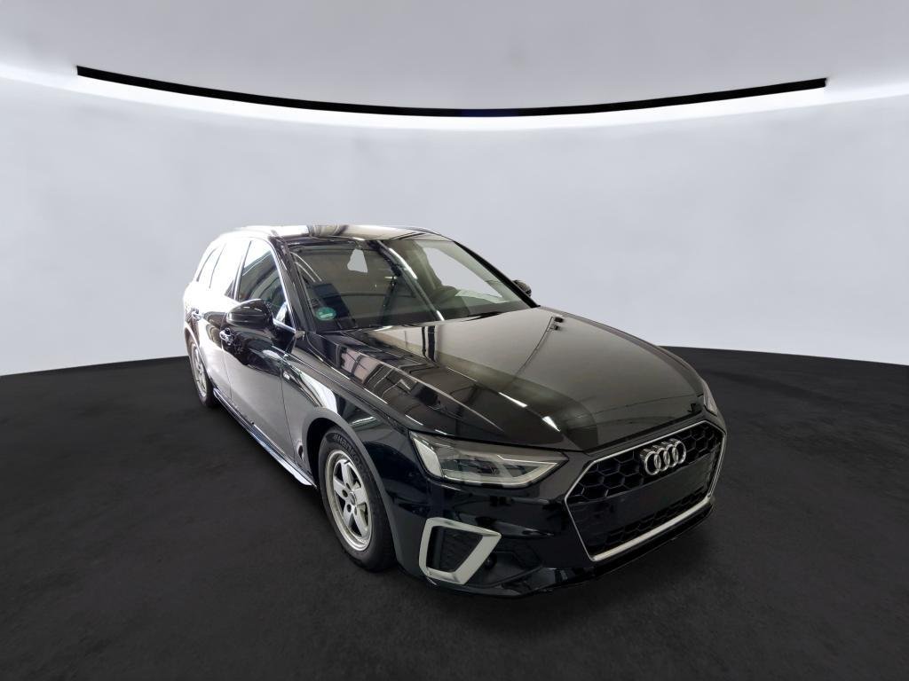 Audi A4 Avant 30 TDI S Line 2019