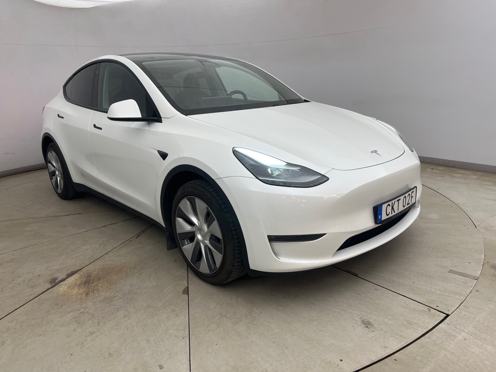 Tesla Model Y Long Range