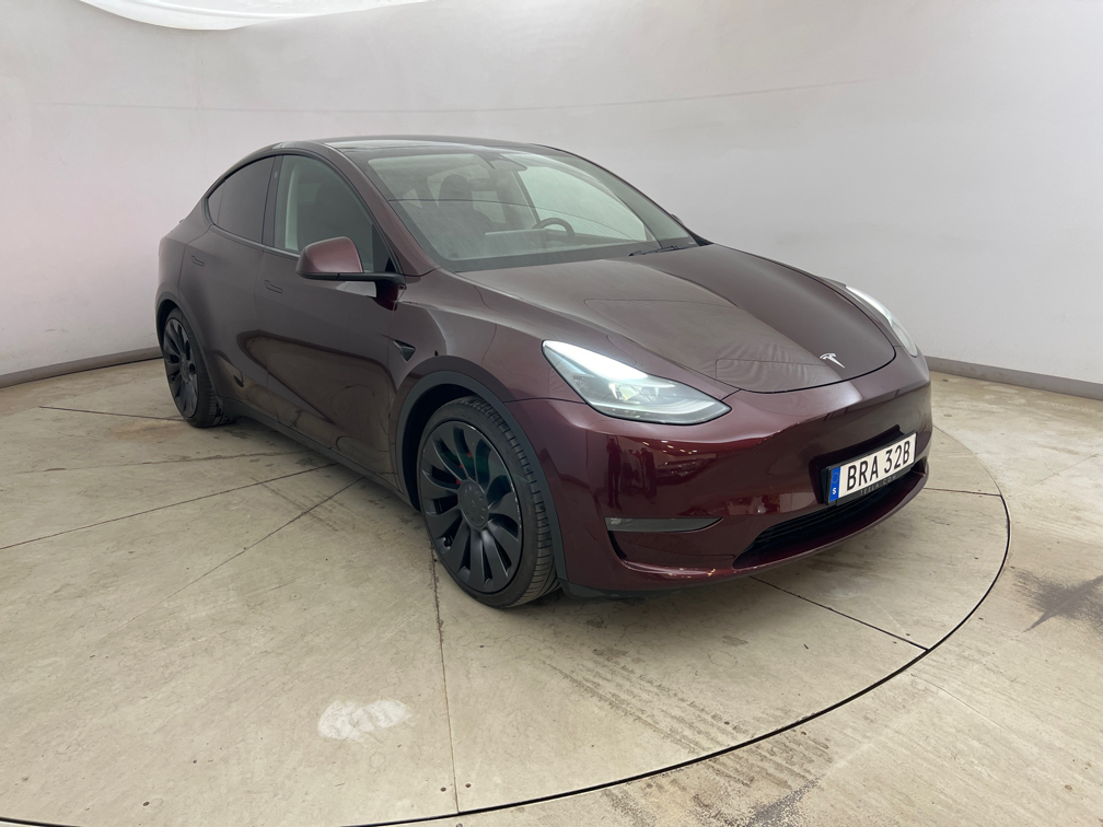 Tesla Model Y Performance