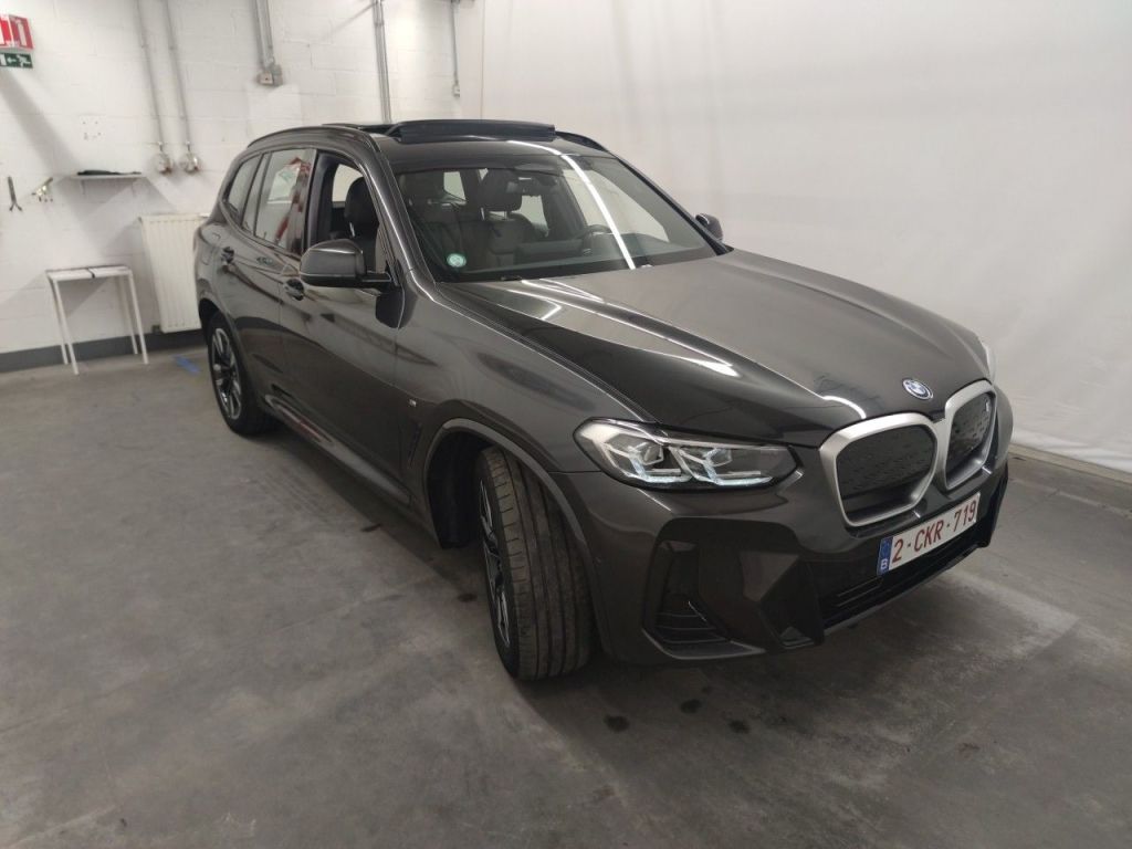 BMW iX3 74 kWh 2022