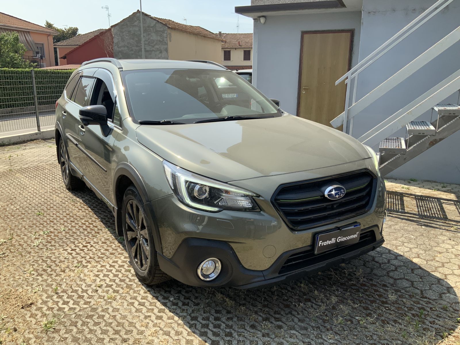 Subaru Outback 2.5i