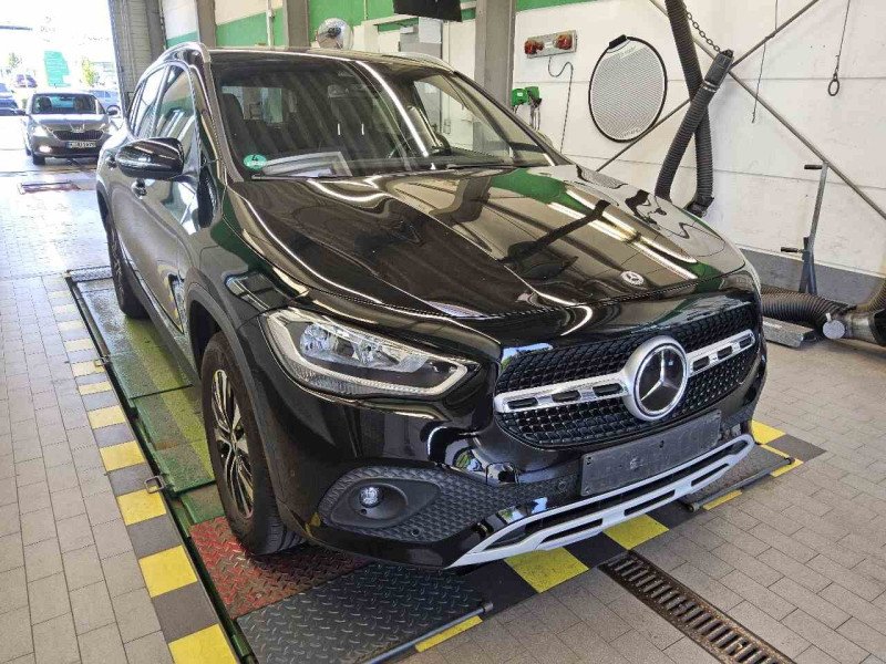 Mercedes-Benz GLA 2020