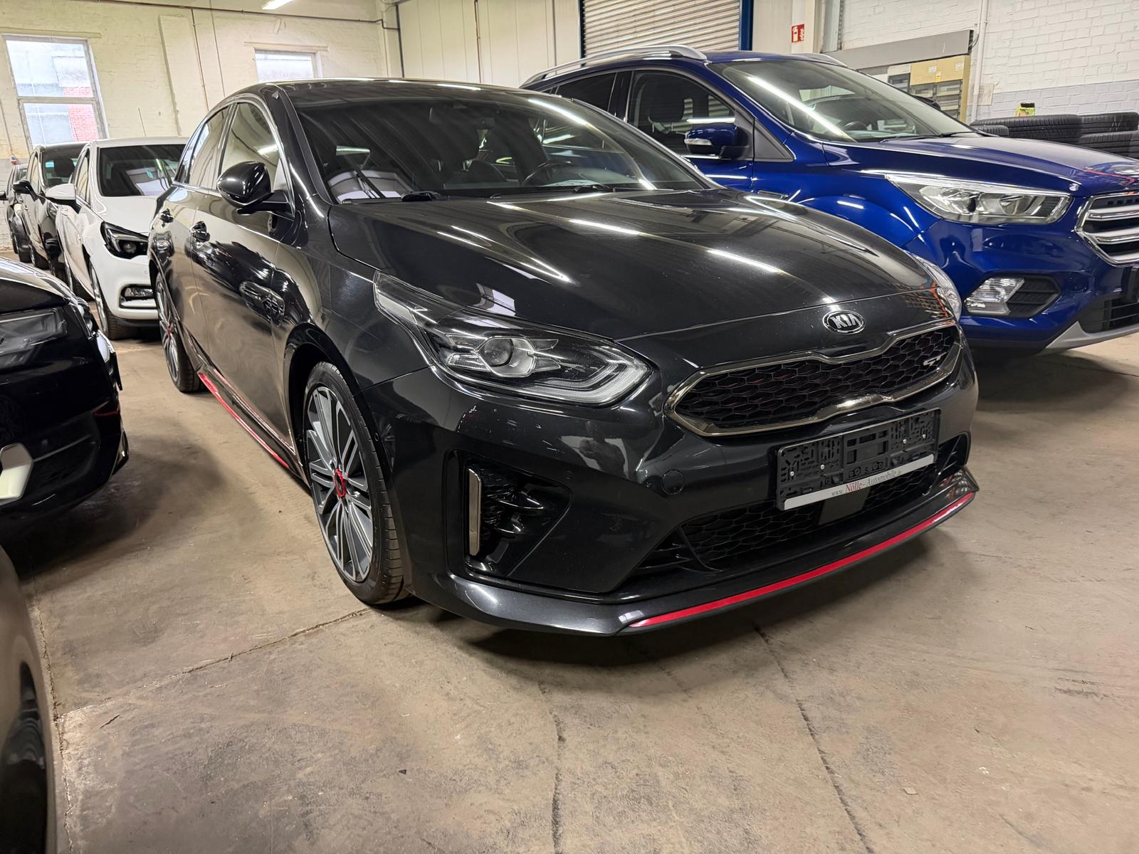 Kia ProCeed