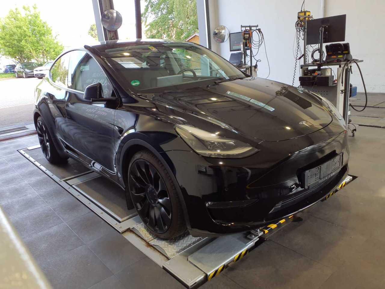 Tesla Model Y Performance