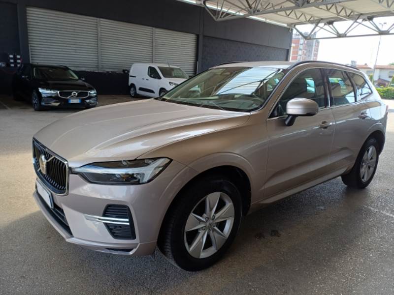 Volvo XC60 2022