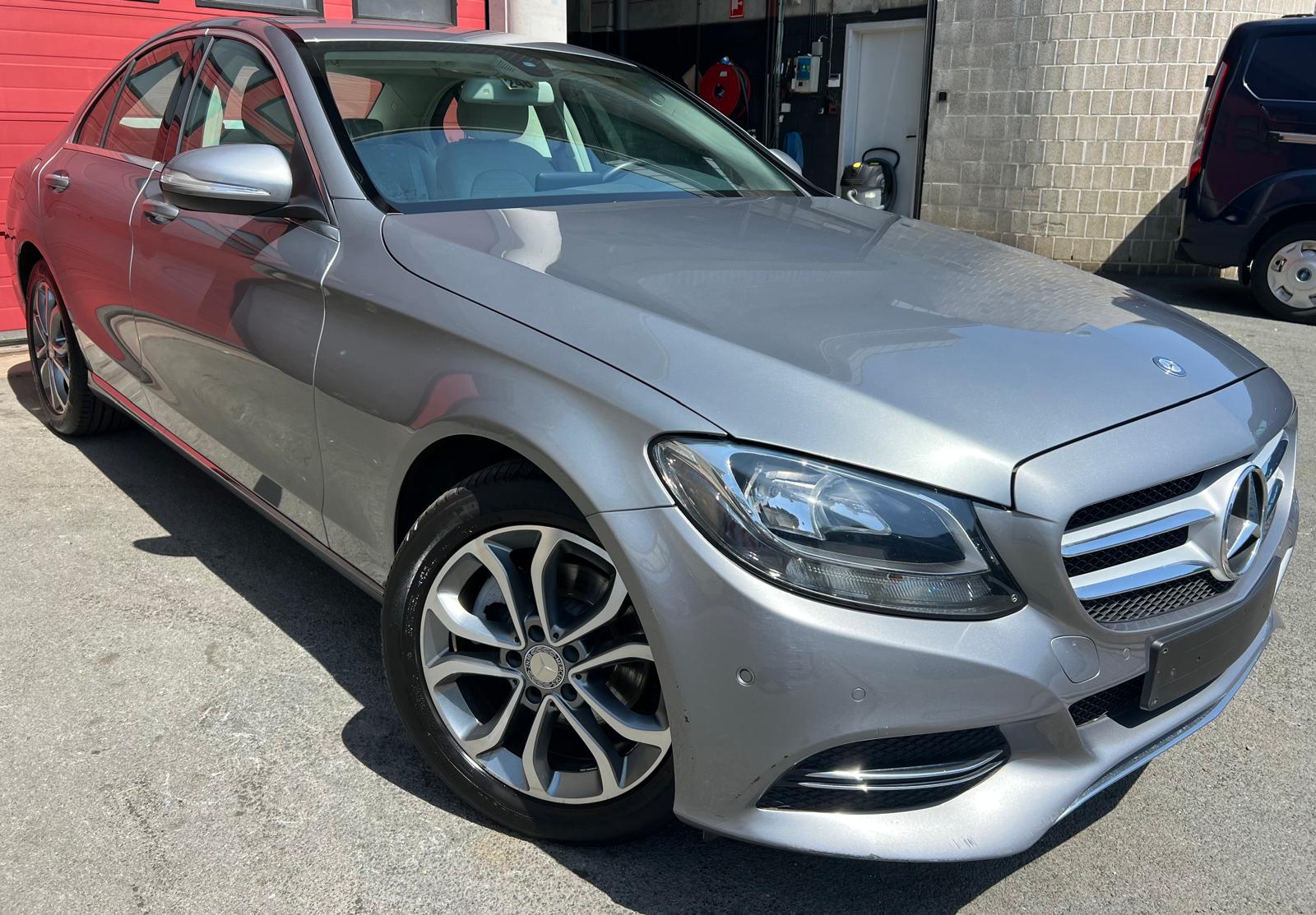 Mercedes-Benz C 180
