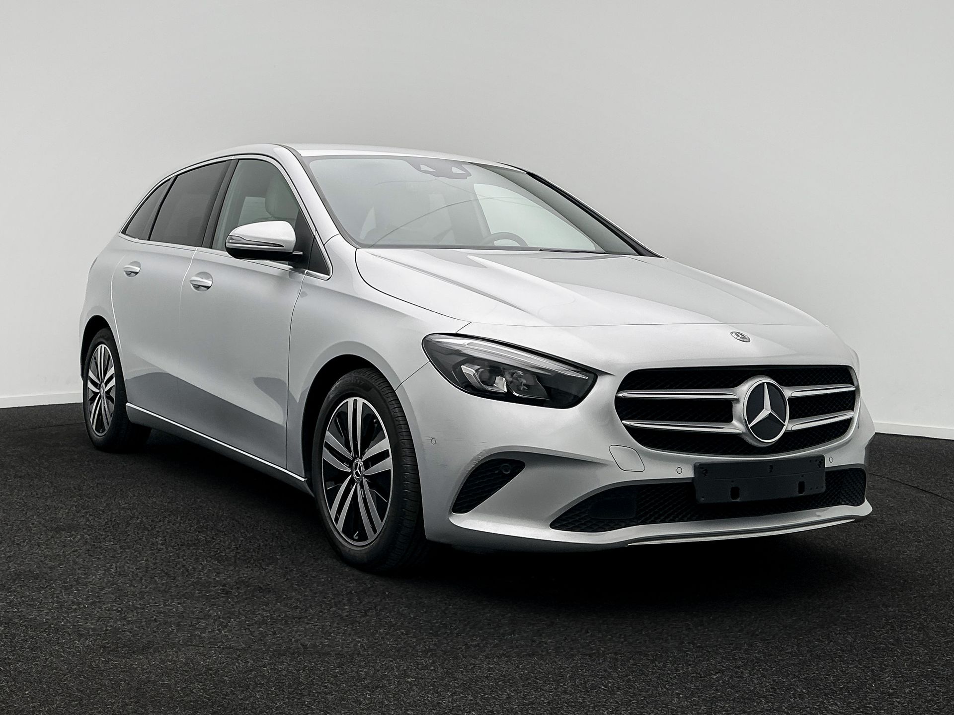Mercedes-Benz B 180d Business Solution 2019