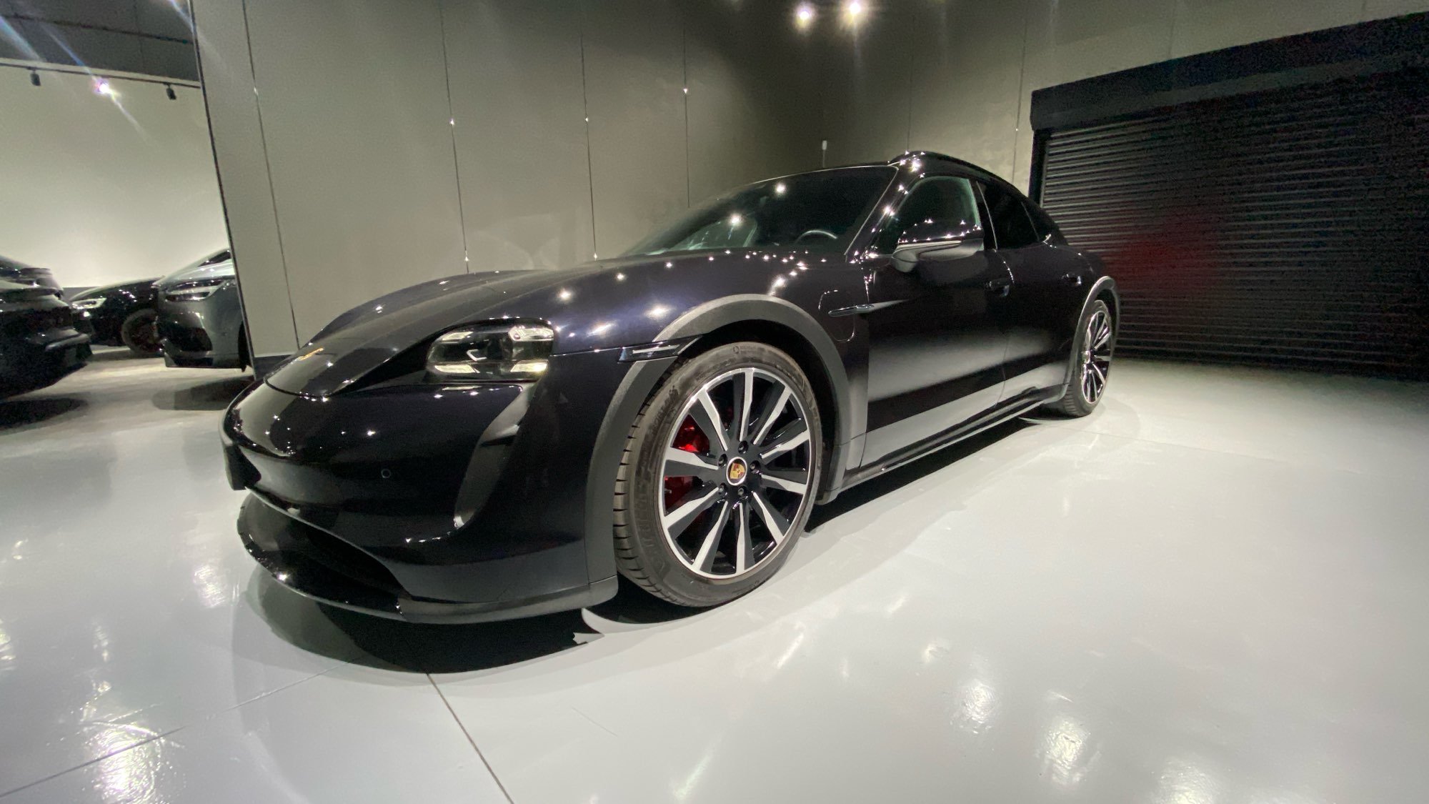 Porsche Taycan 4S Cross Turismo