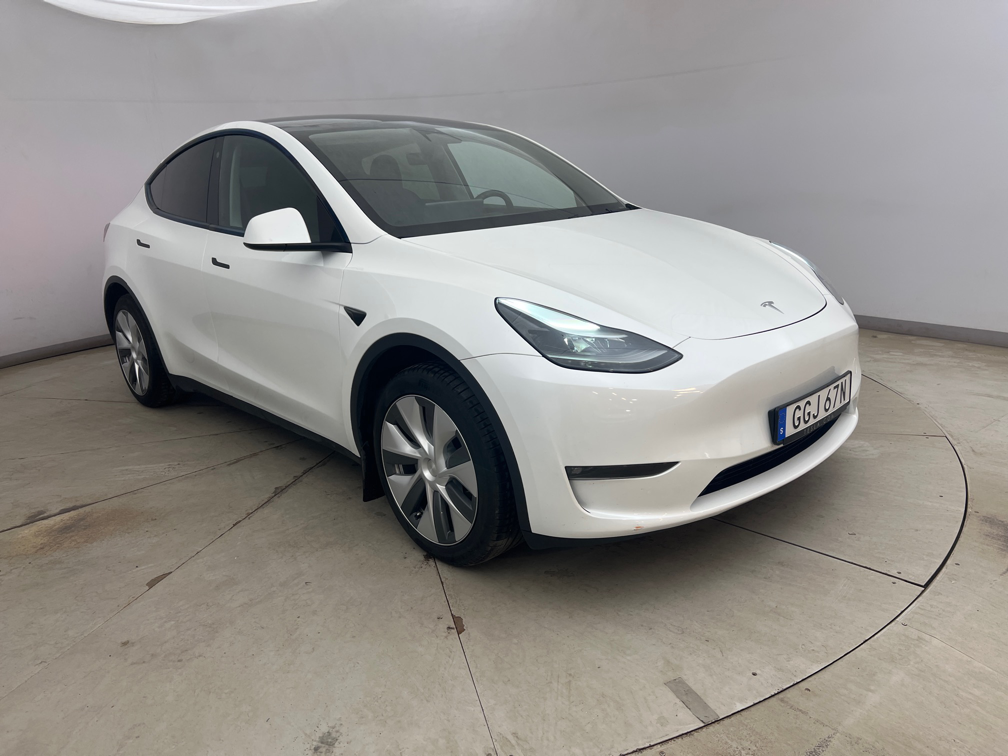 Tesla Model Y Long Range