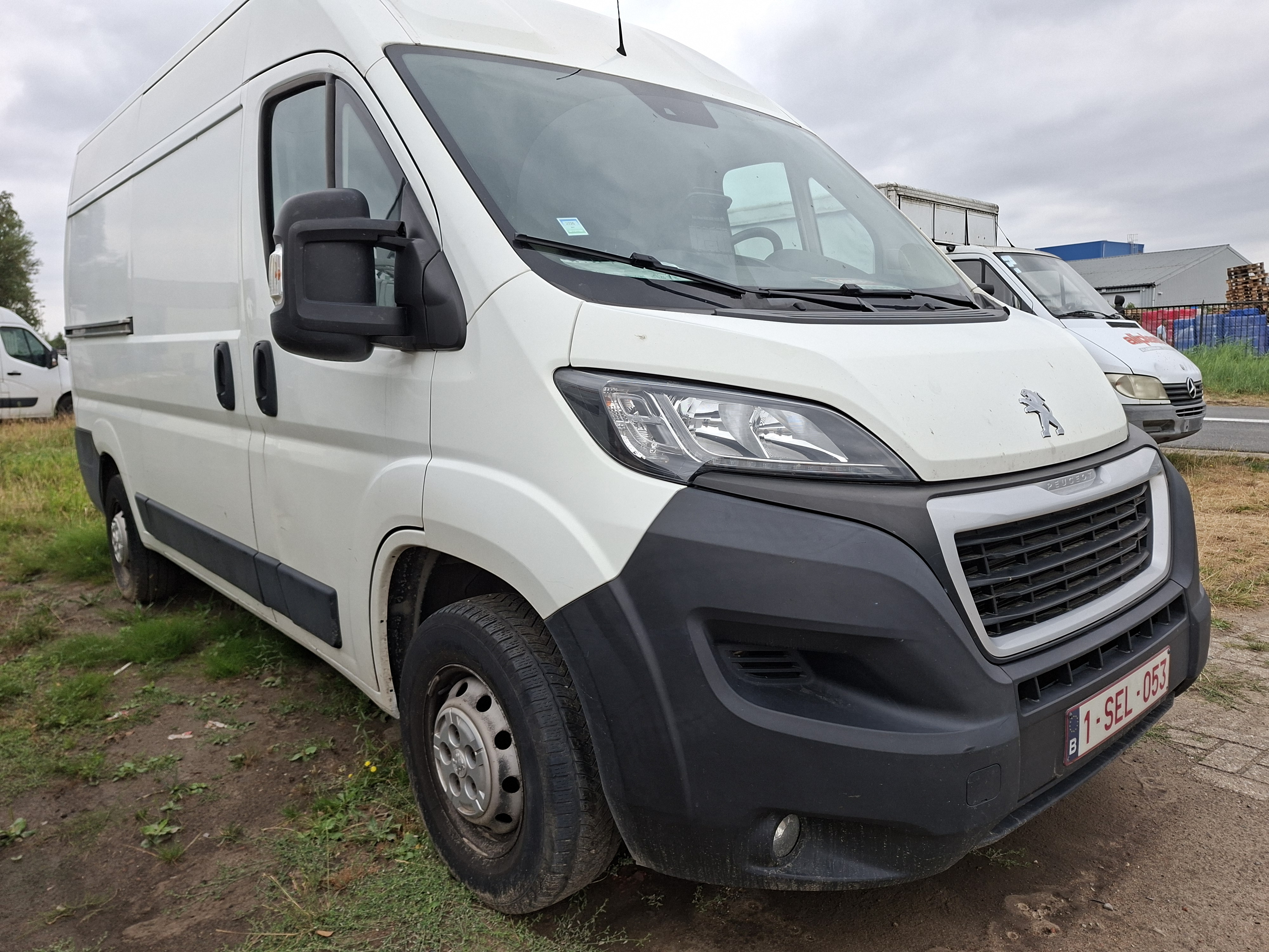 Peugeot Boxer L2H2 Asphalt