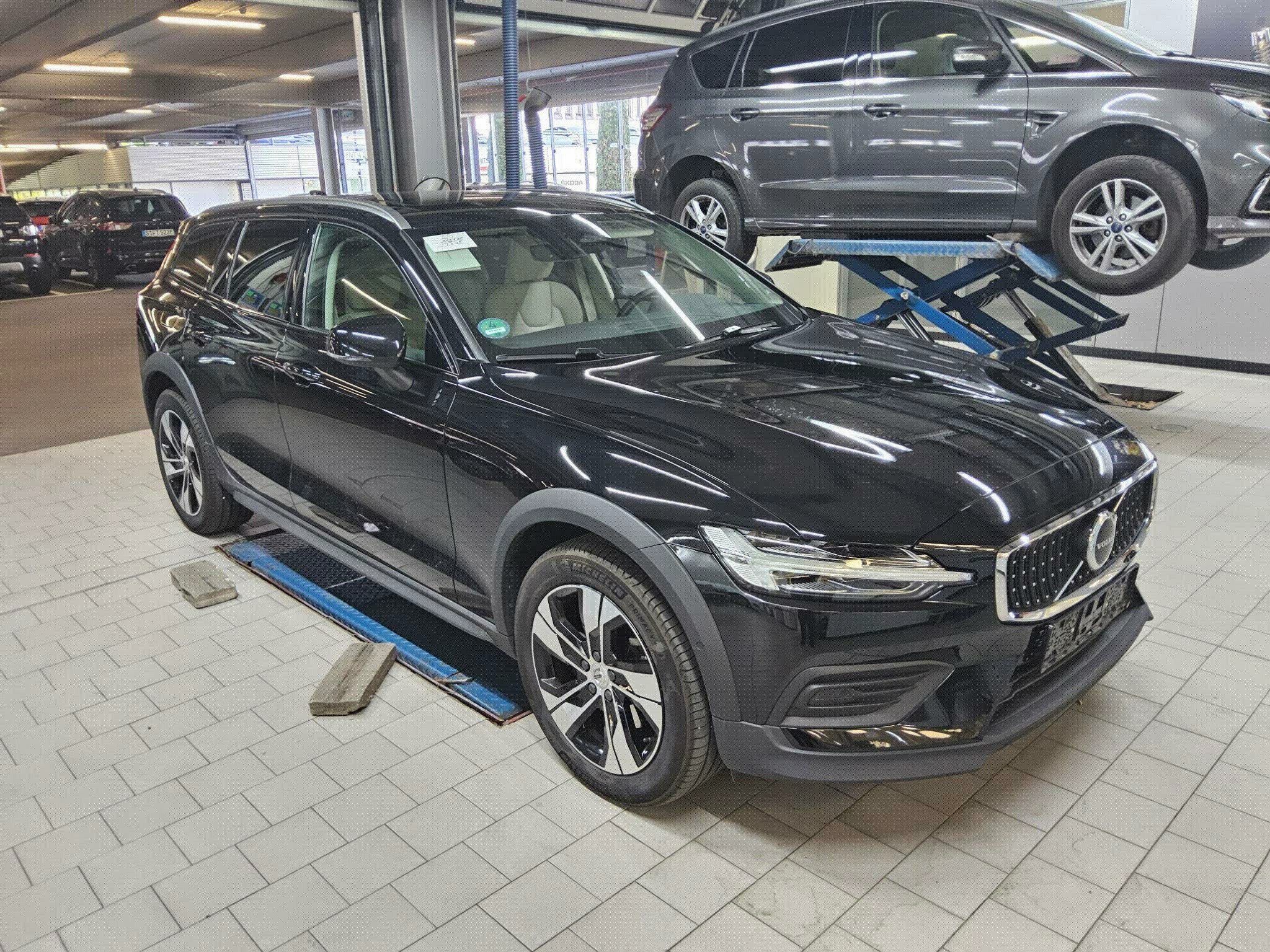Volvo V60 Cross Country