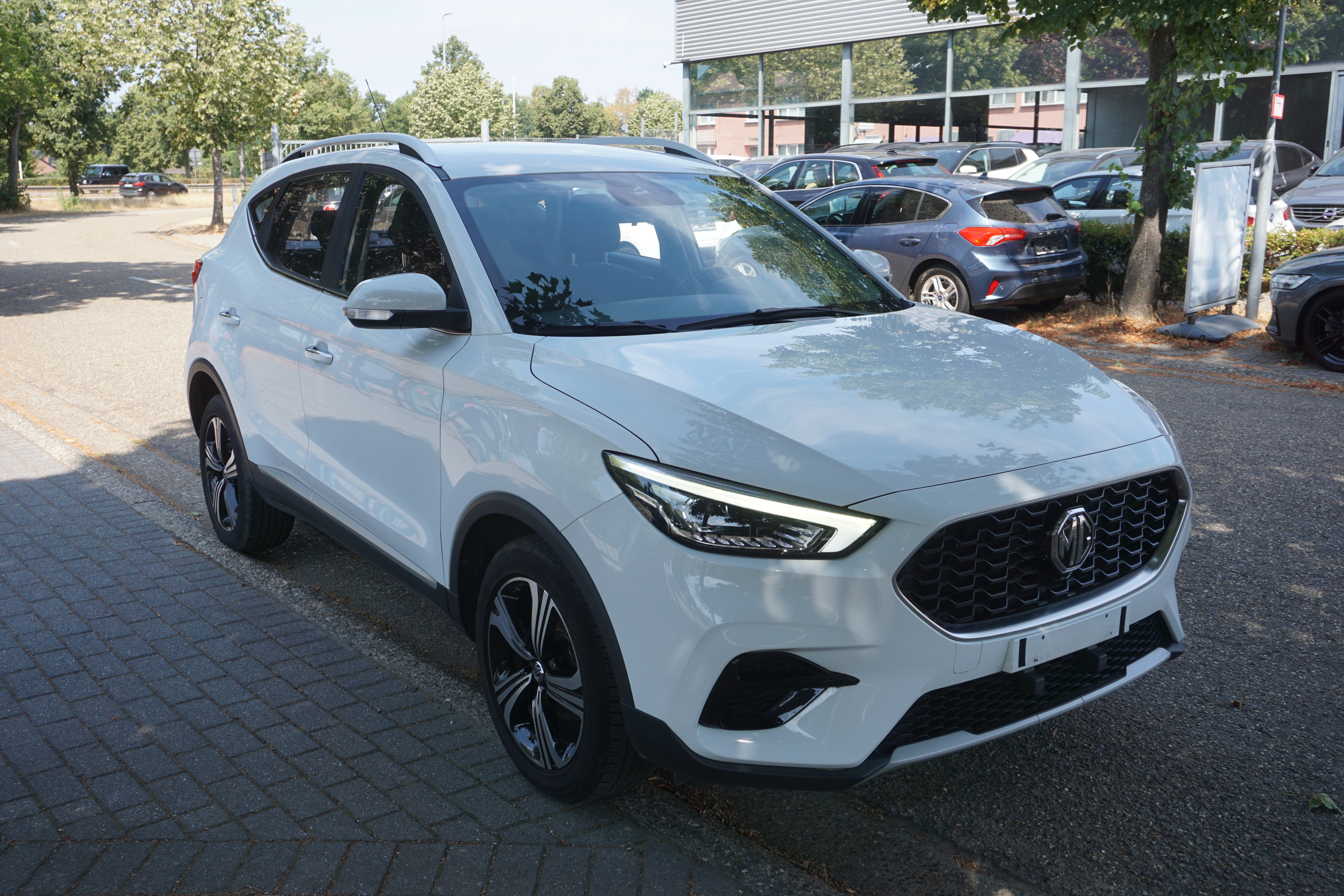 MG ZS