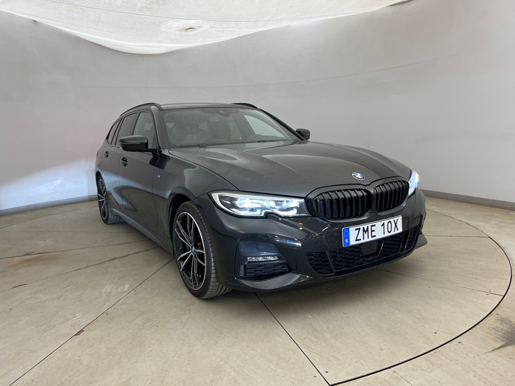 BMW 3 Series Touring 330e