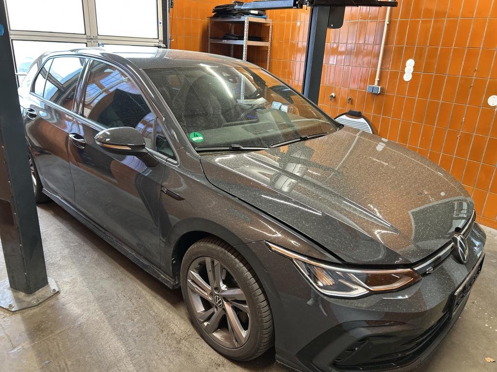 Volkswagen Golf 1.5 eTSI R-Line 2020