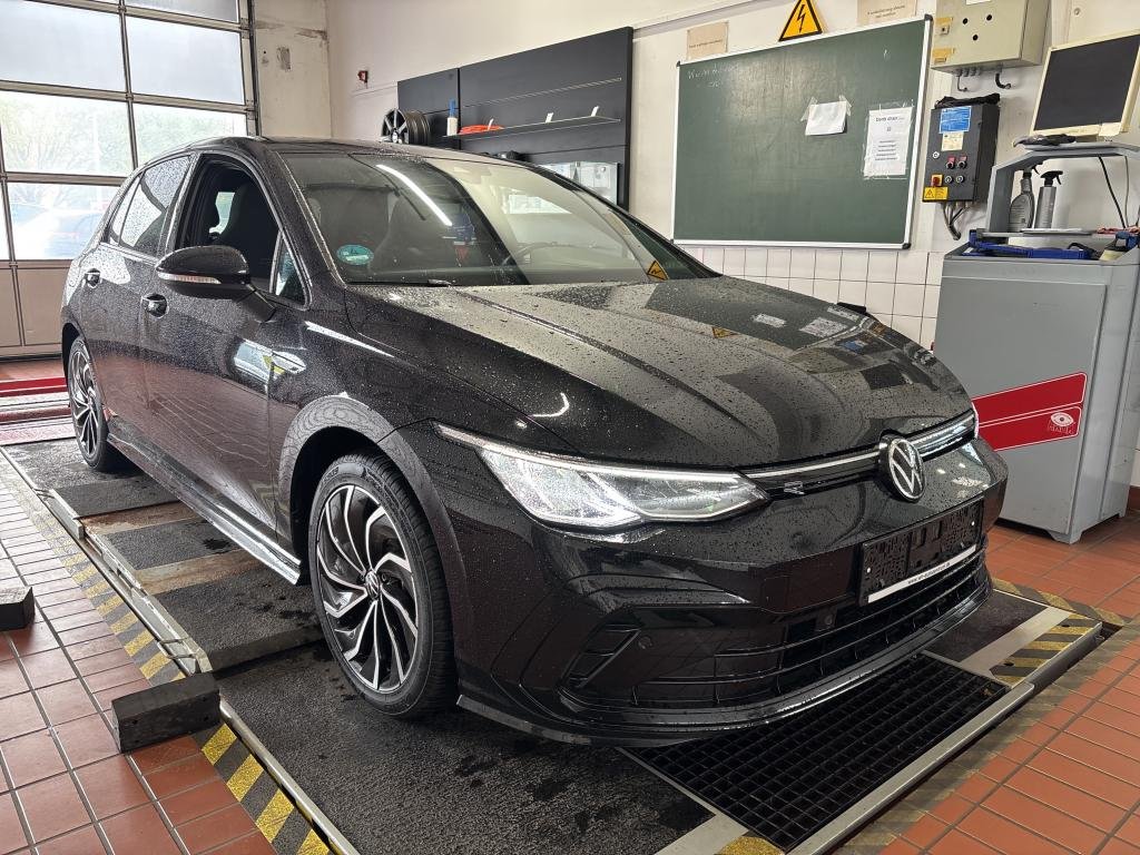 Volkswagen Golf 1.5 eTSI R-Line 2020
