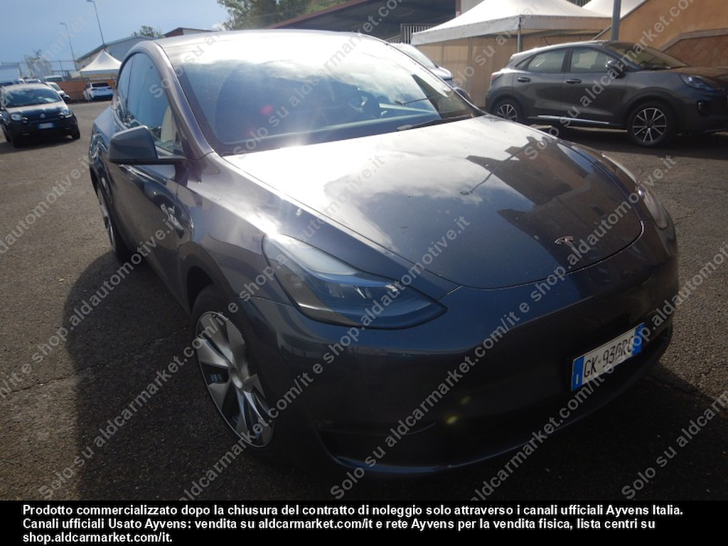 Tesla Model Y Long Range