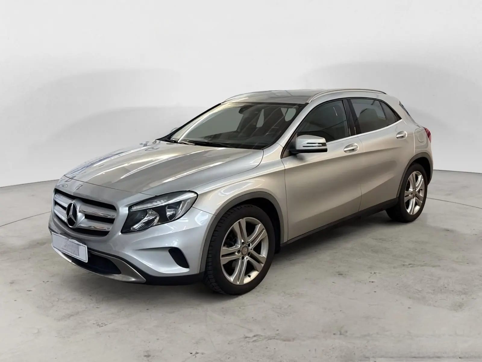 Mercedes-Benz GLA 200d Sport
