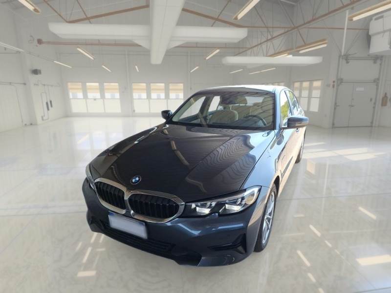 BMW 3 Series 2020