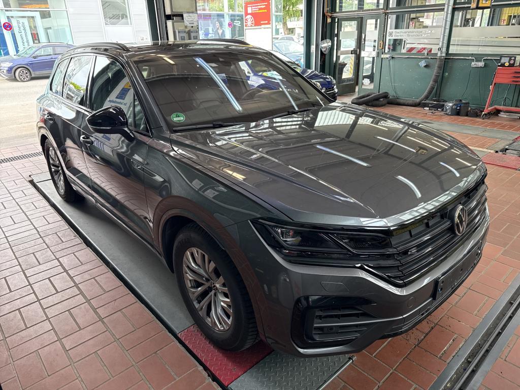 Volkswagen Touareg 3.0 TSI R-Line