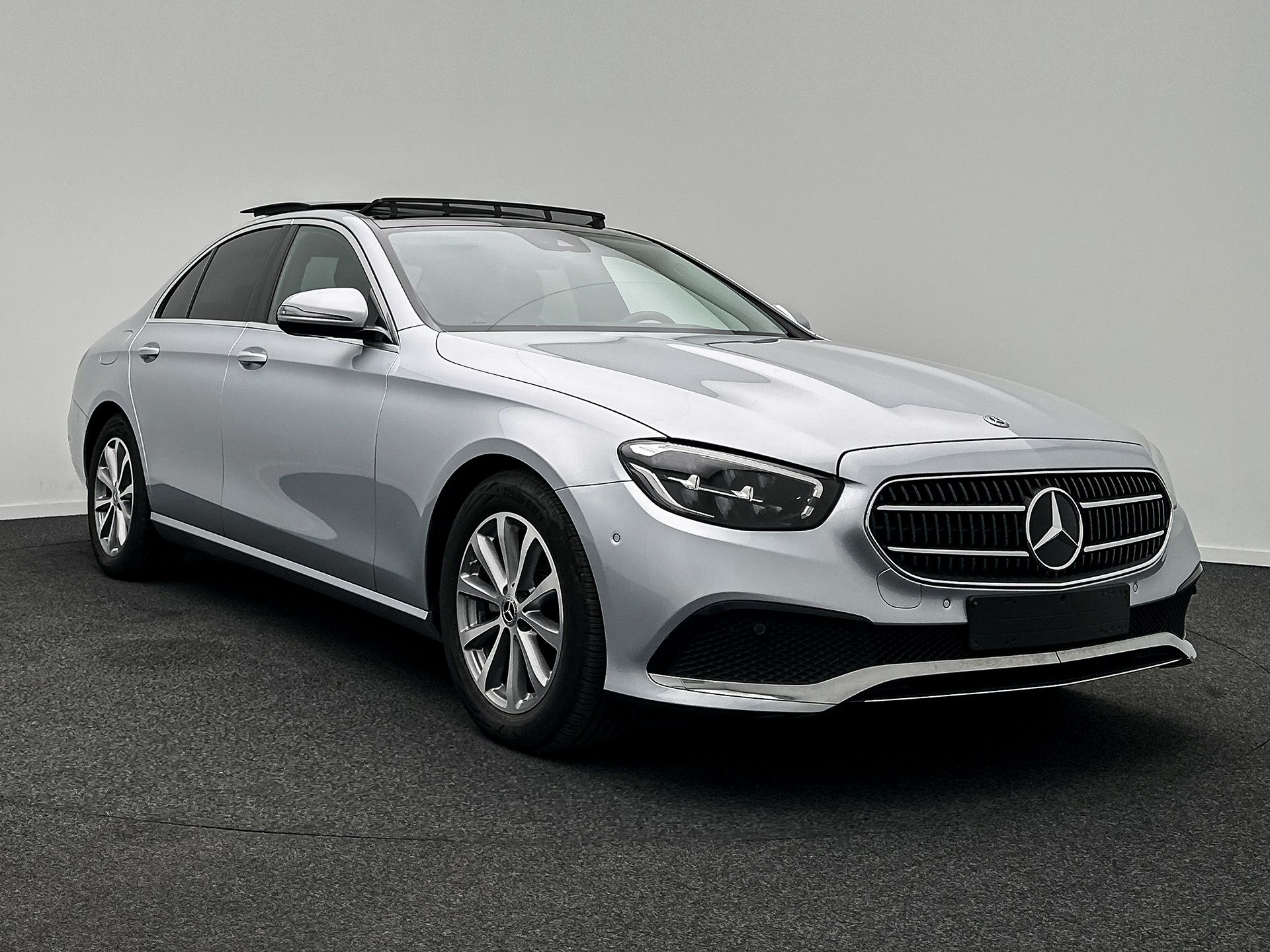Mercedes-Benz E