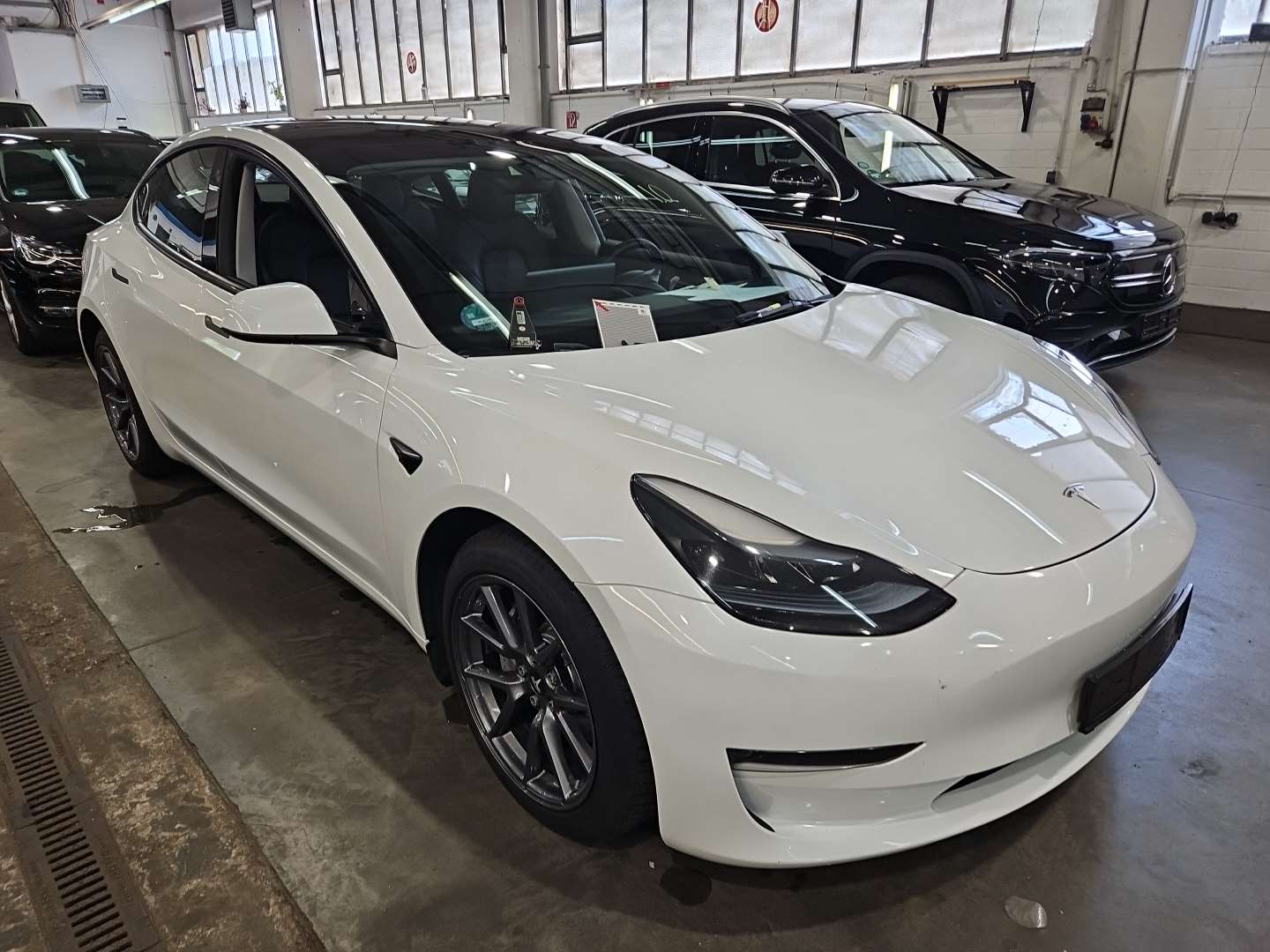 Tesla Model 3 Long Range