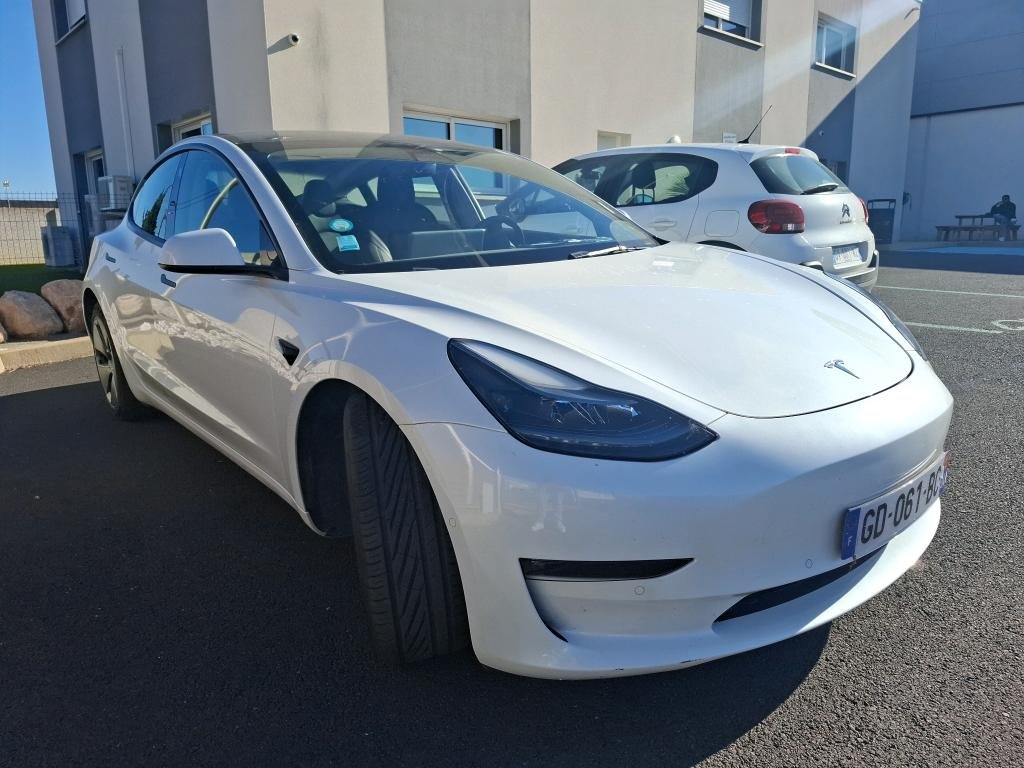 Tesla Model 3 Long Range
